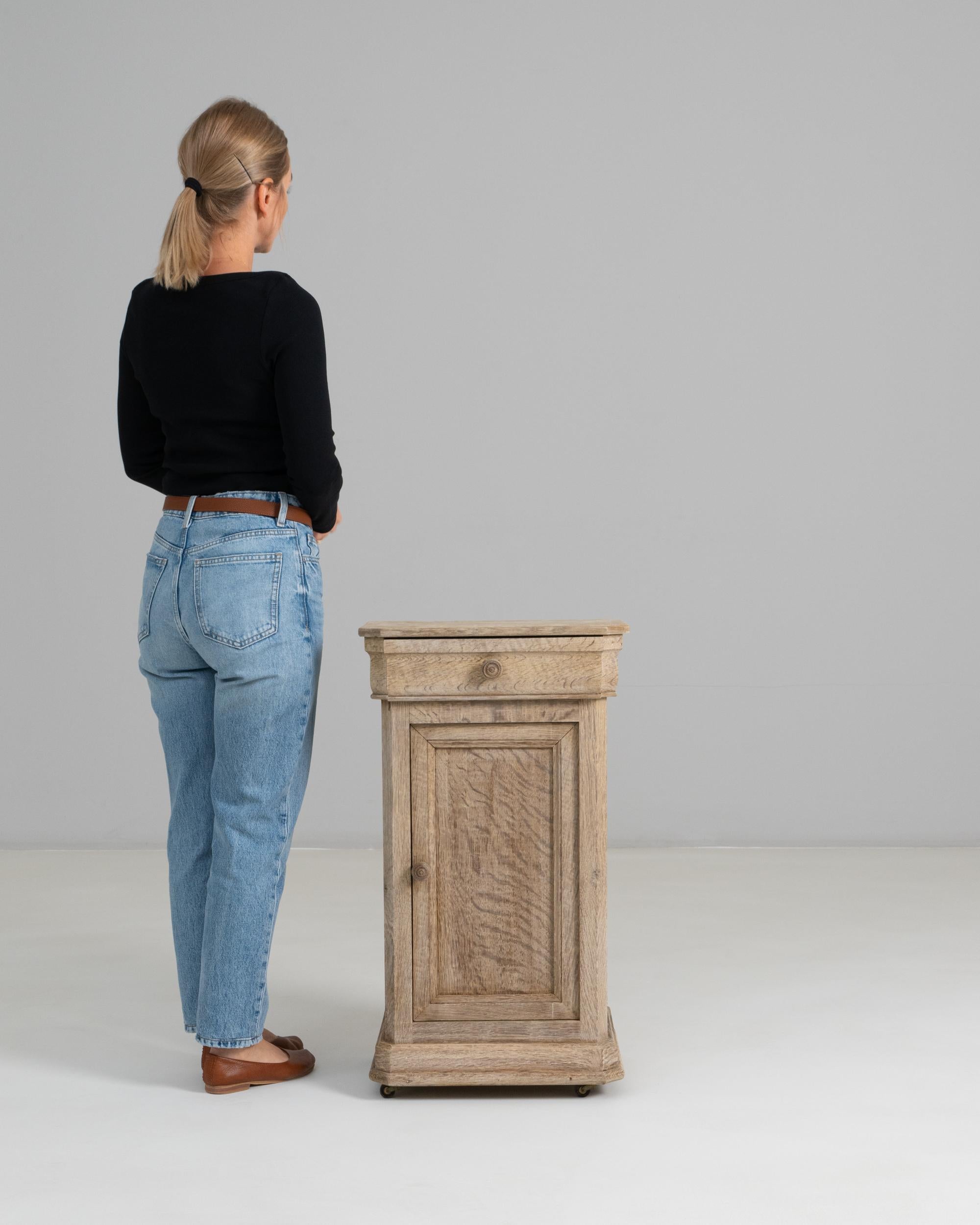 19th Century 1880s French Oak Bedside Table For Sale