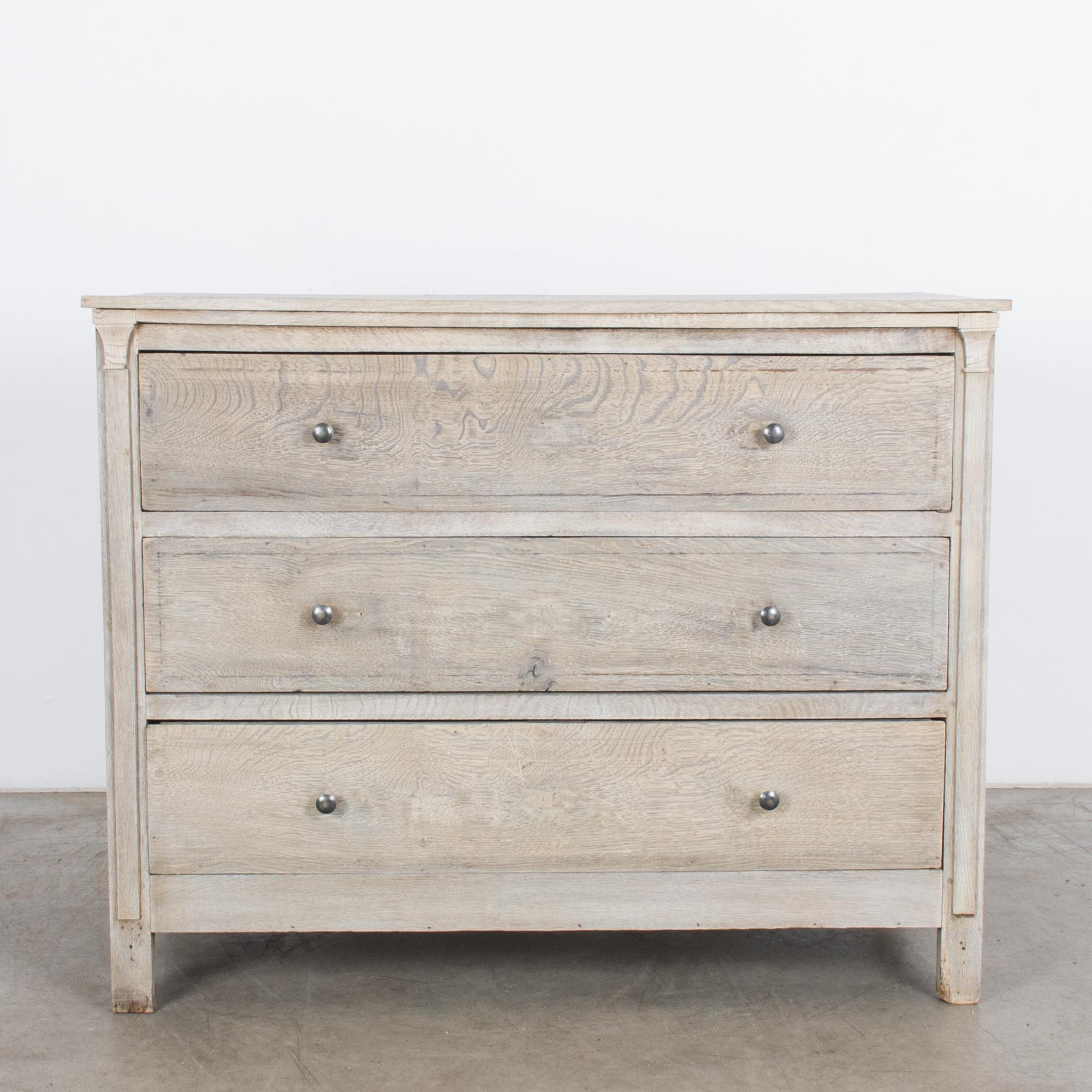 1880s French Oak Chest of Drawers 4