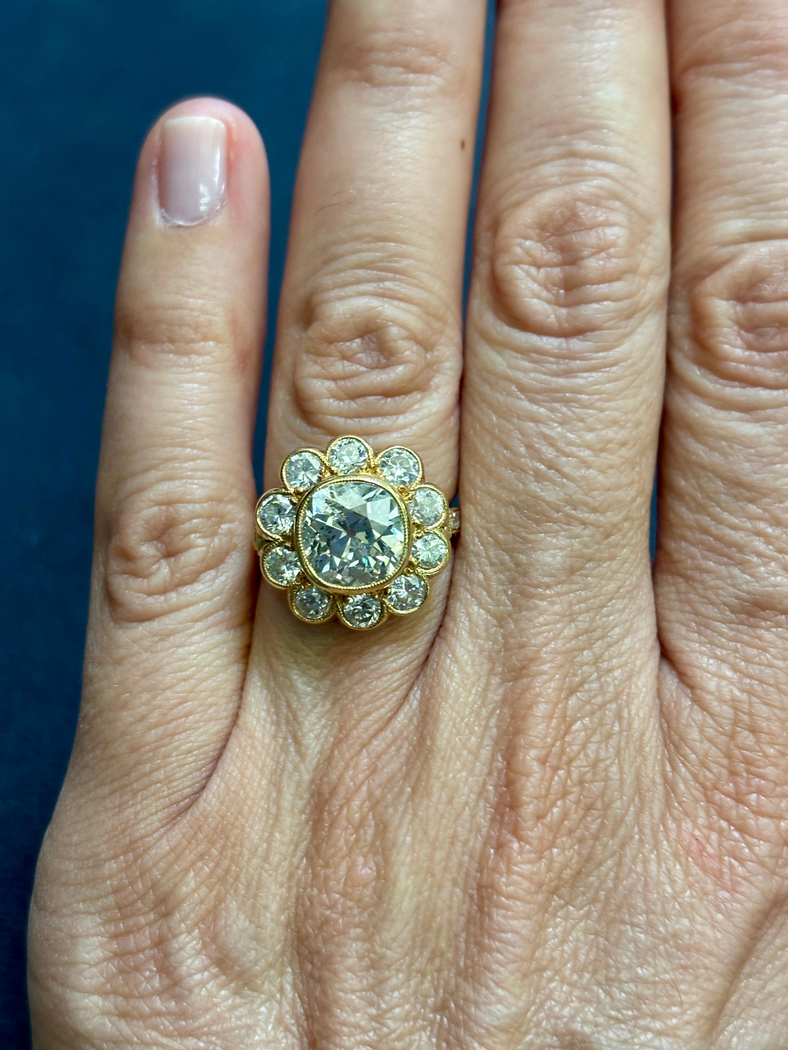 1880's French Old Mine cut floral diamond ring (Alteuropäischer Brillantschliff) im Angebot