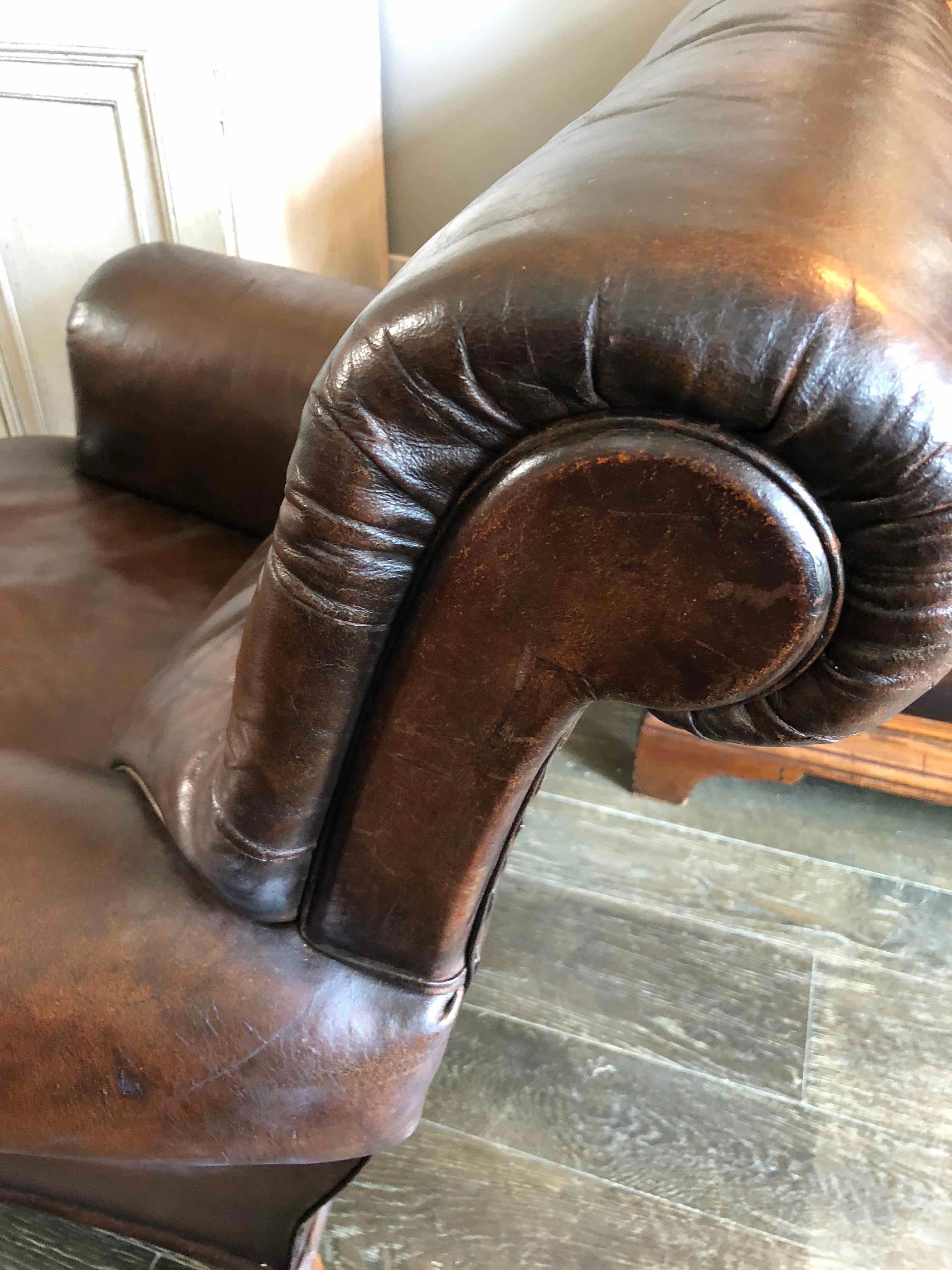 1880s French Pair of Leather Tufted Chairs 3