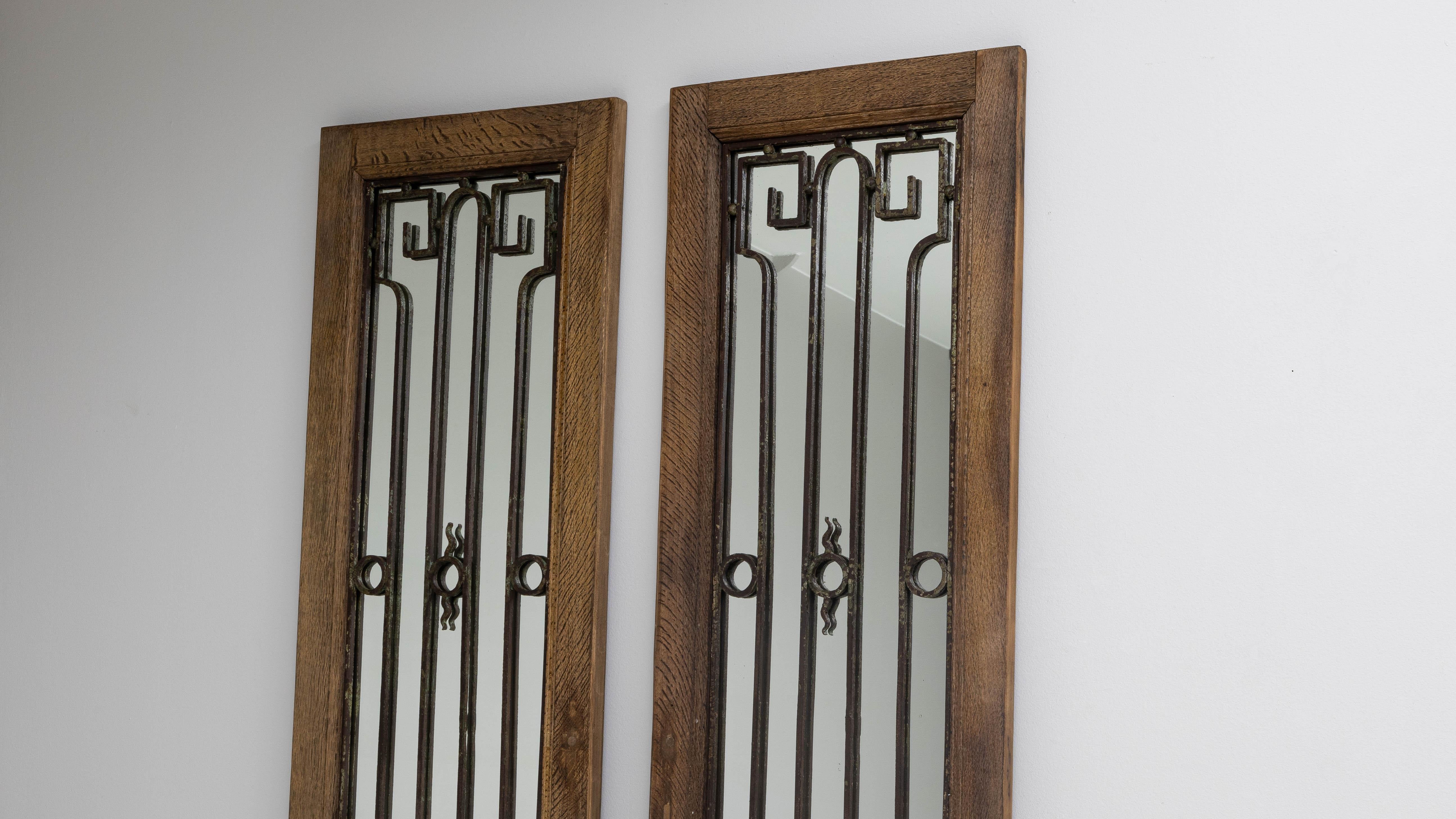 Vetro Coppia di porte in legno con specchi del 1880 in Francia in vendita