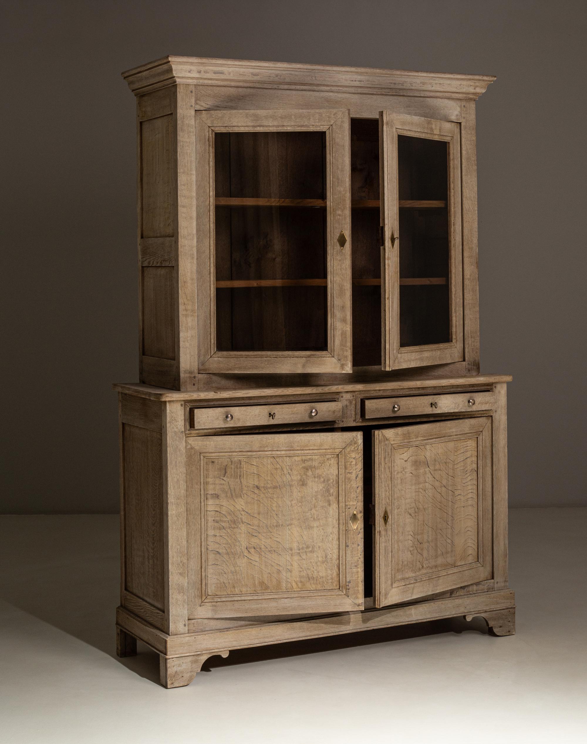 1880s French Provincial Oak Vitrine Vidrio en venta