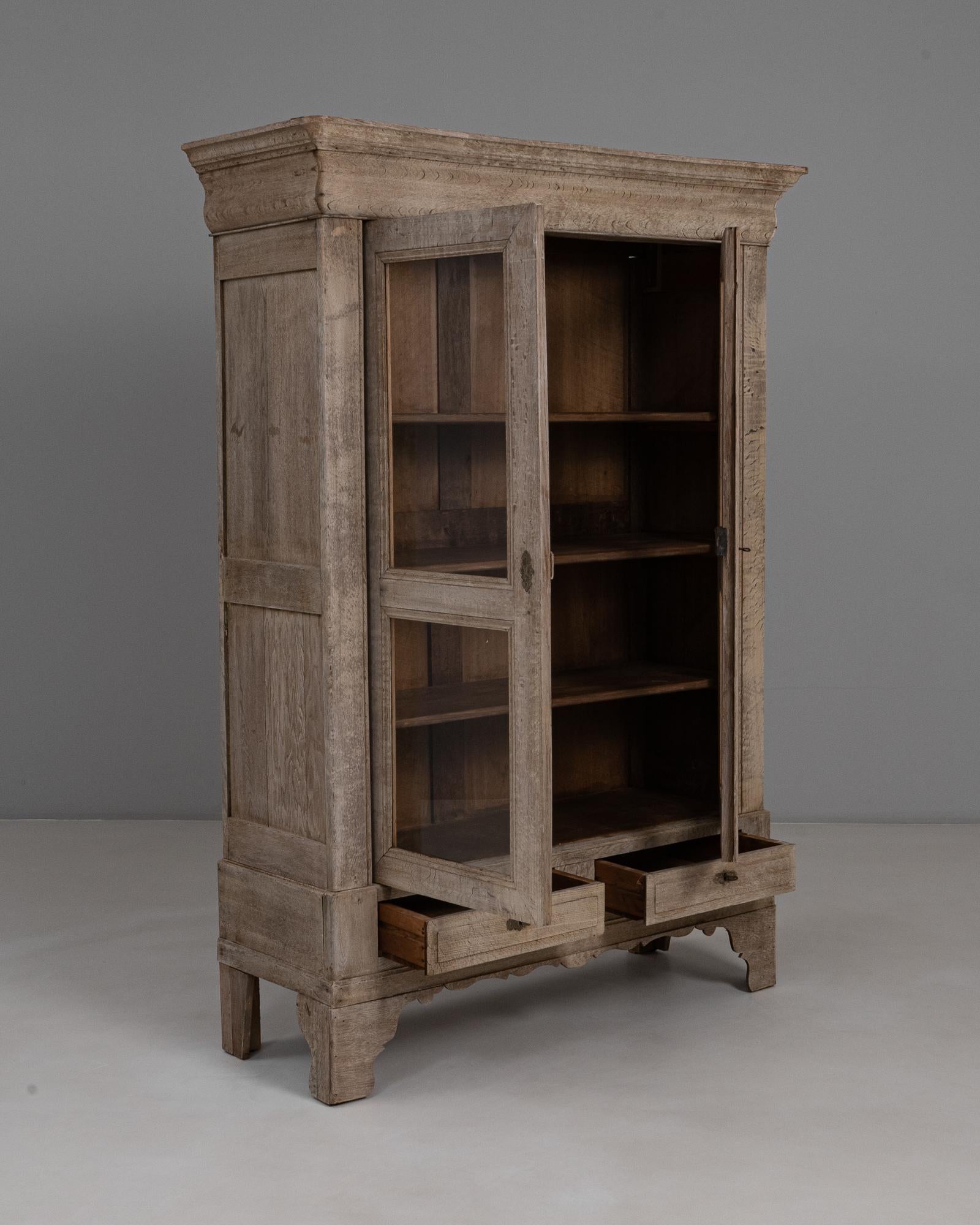 1880s French Provincial Oak Vitrine With Glass Doors 6