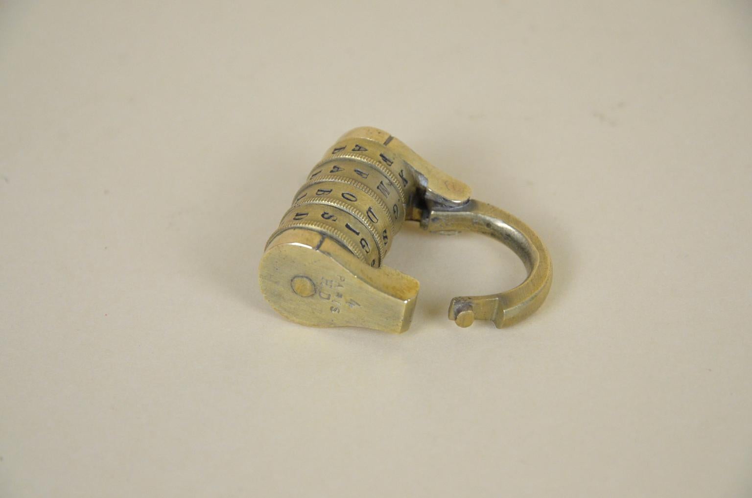 1880s French Vintage Brass Lock with Four Letters Alphabetical Combination For Sale 4