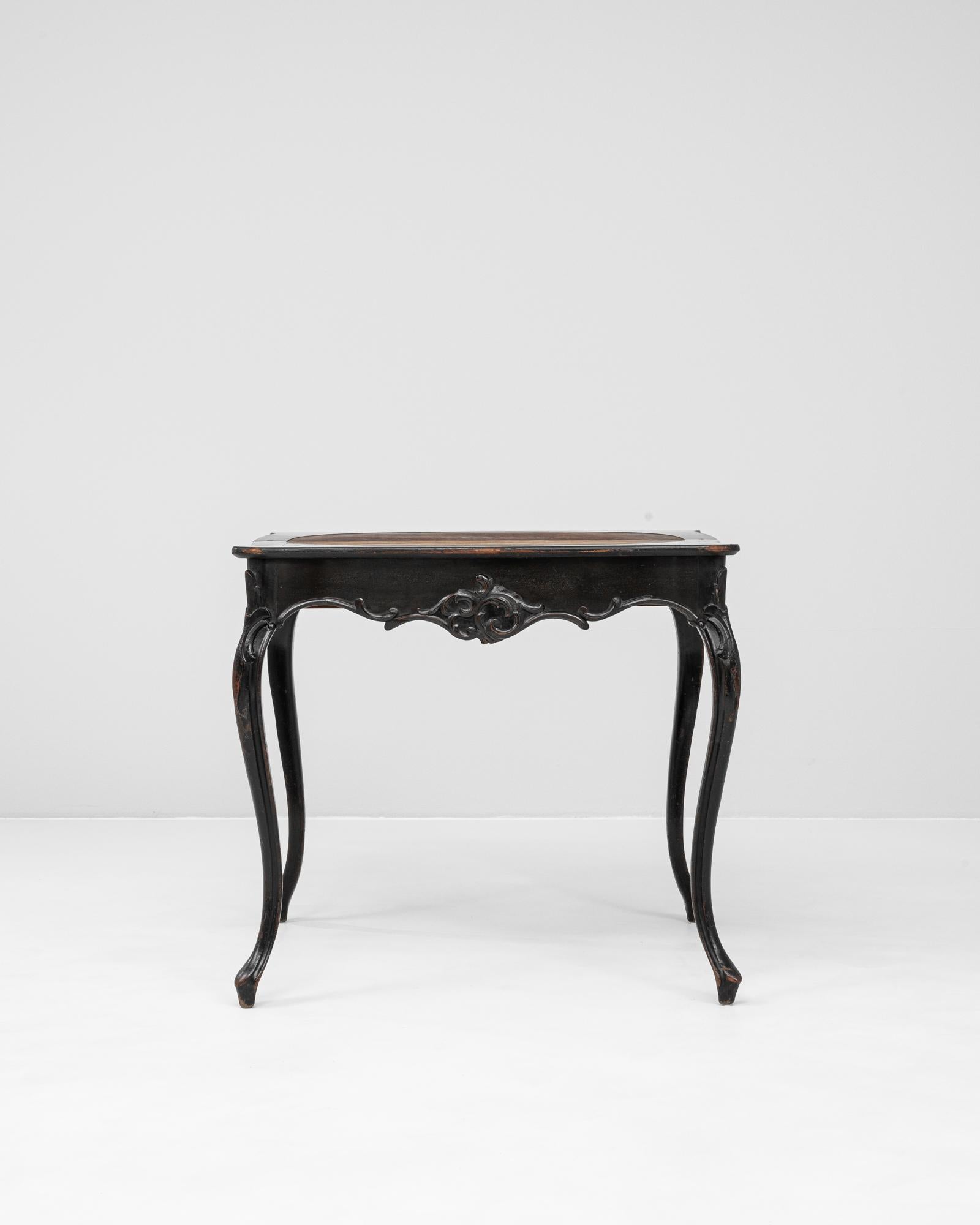 Louis XV 1880s French Wood Black Patinated Side Table For Sale