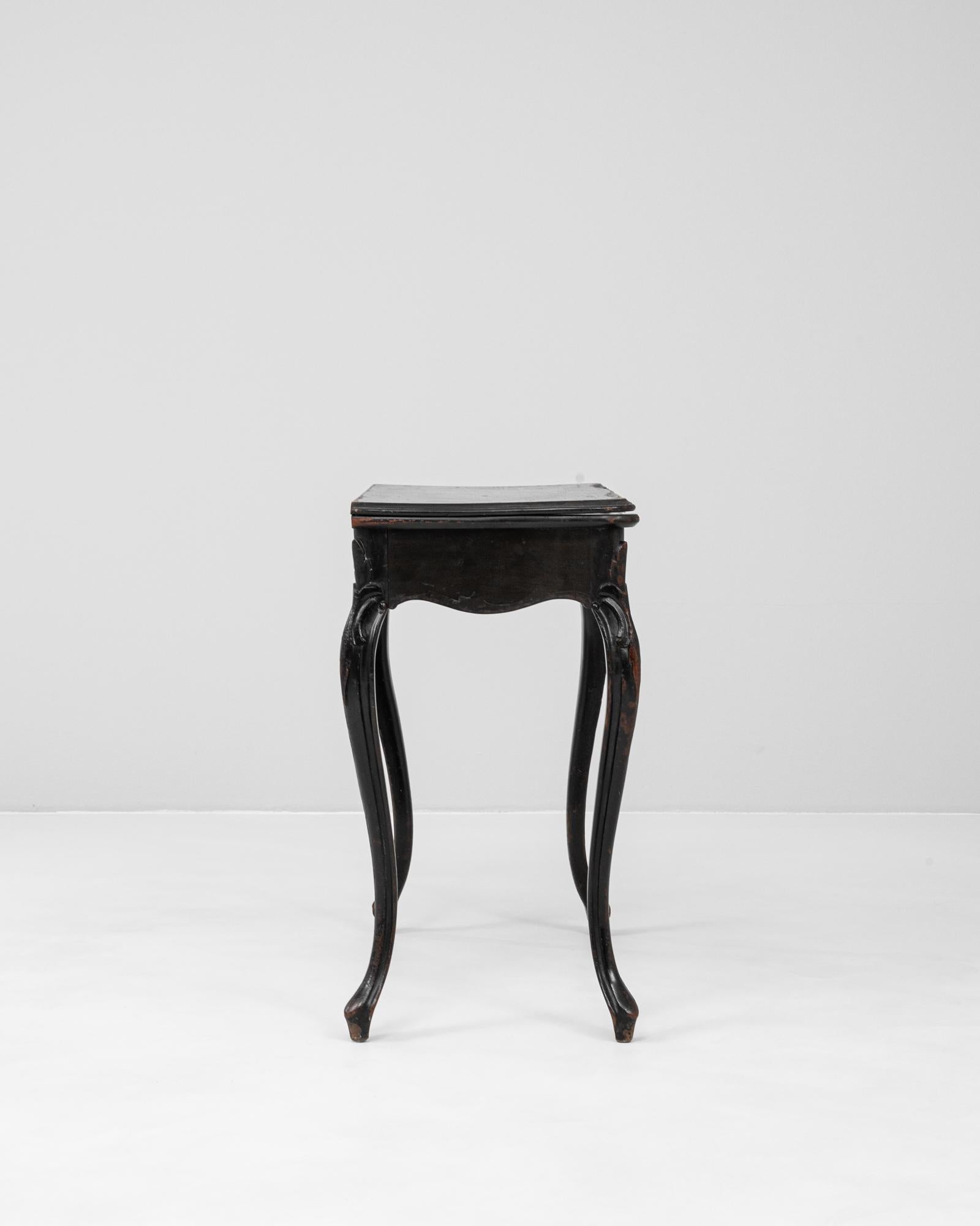 1880s French Wood Black Patinated Side Table For Sale 1
