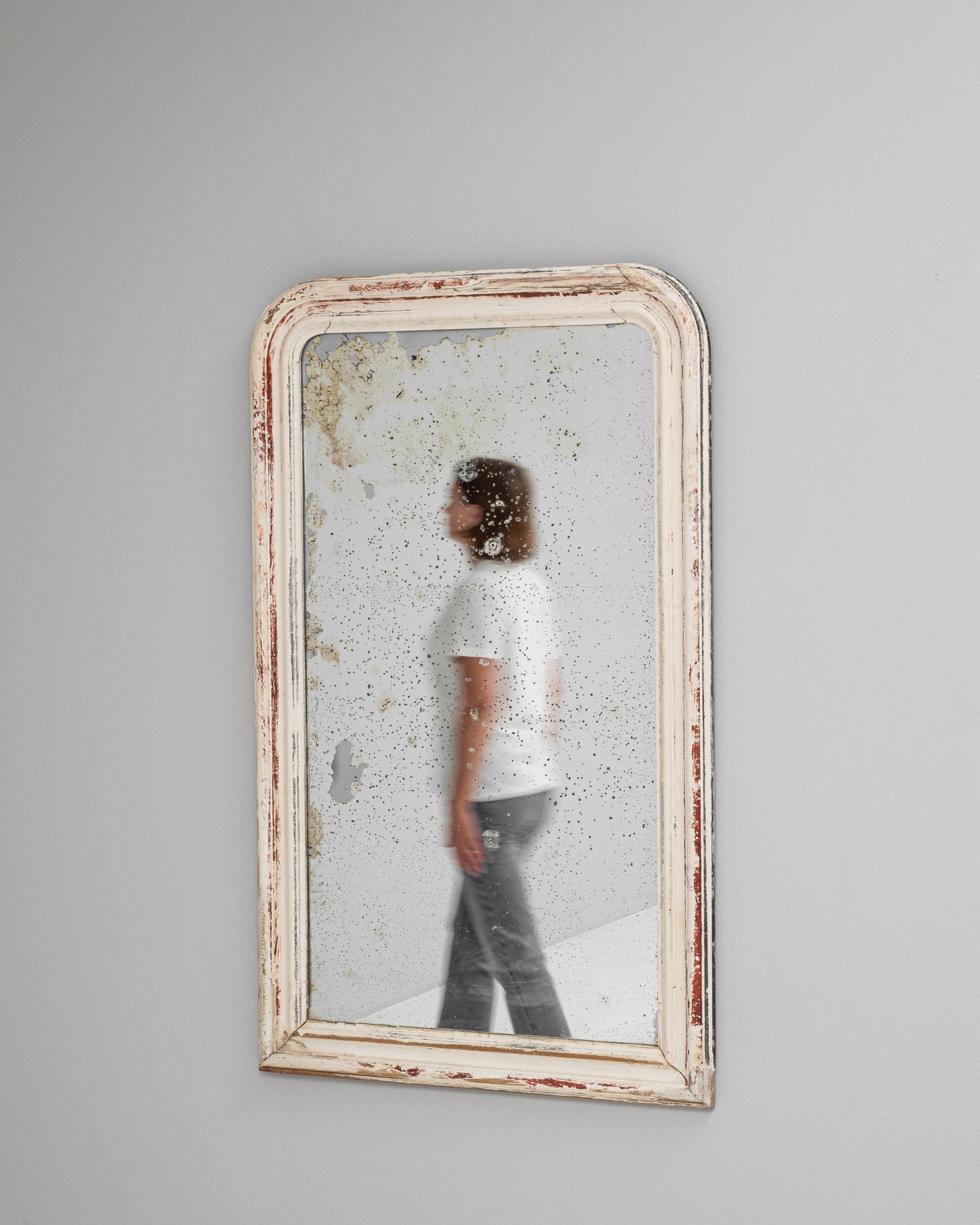 XIX secolo Specchio francese del 1880 in legno patinato bianco in vendita
