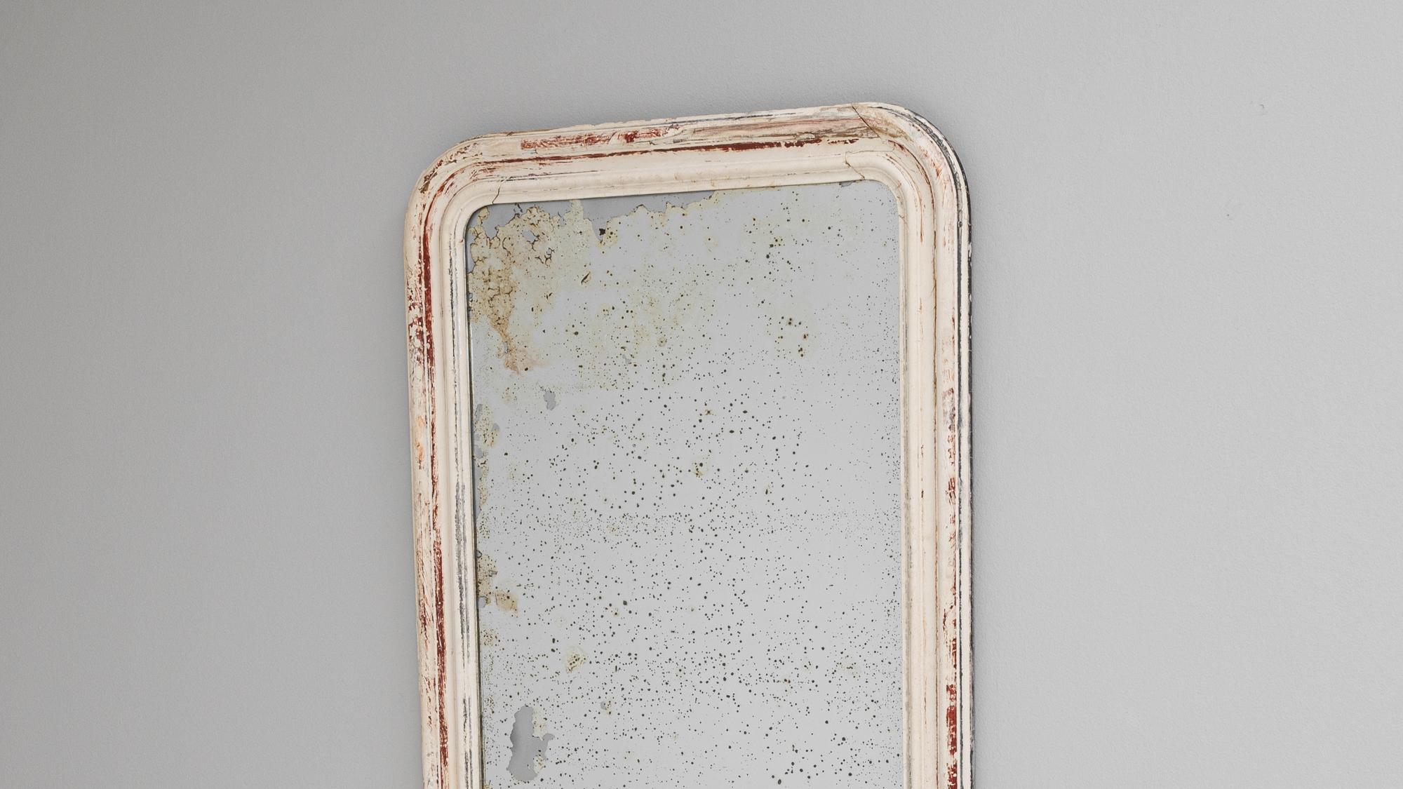 Specchio francese del 1880 in legno patinato bianco in vendita 1