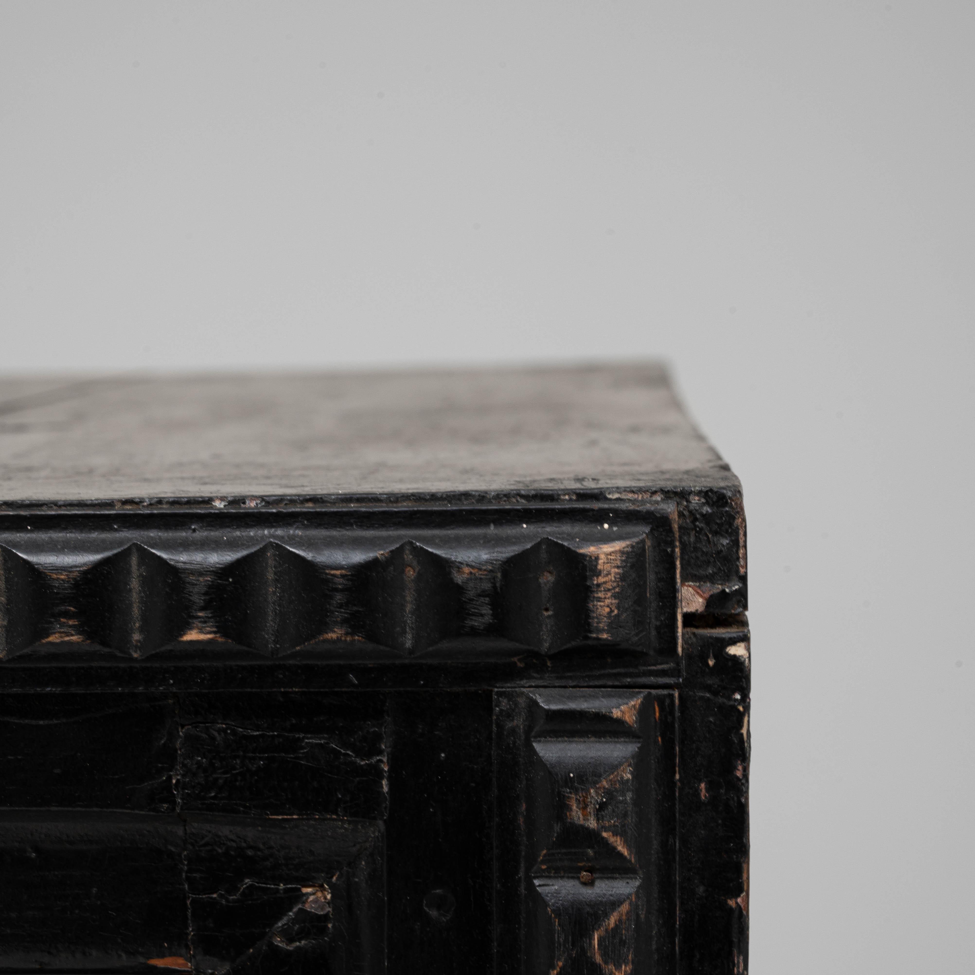 Libreria francese in legno del 1880 con patina originale in vendita 7