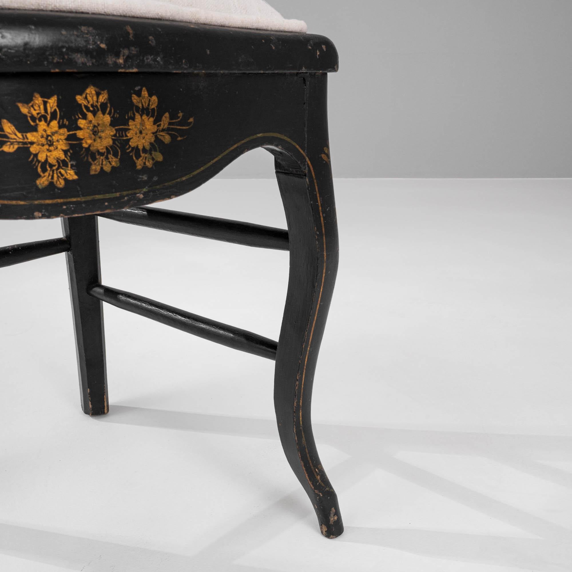 Chaise française des années 1880 avec assise tapissée en vente 5