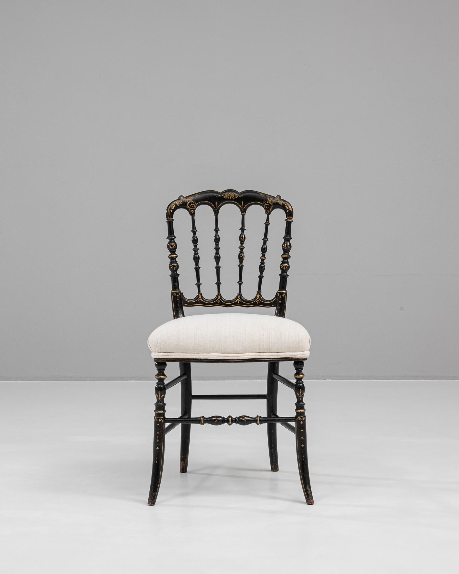 Francese Sedia francese in legno del 1880 con seduta imbottita