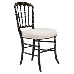 Sedia francese in legno del 1880 con seduta imbottita