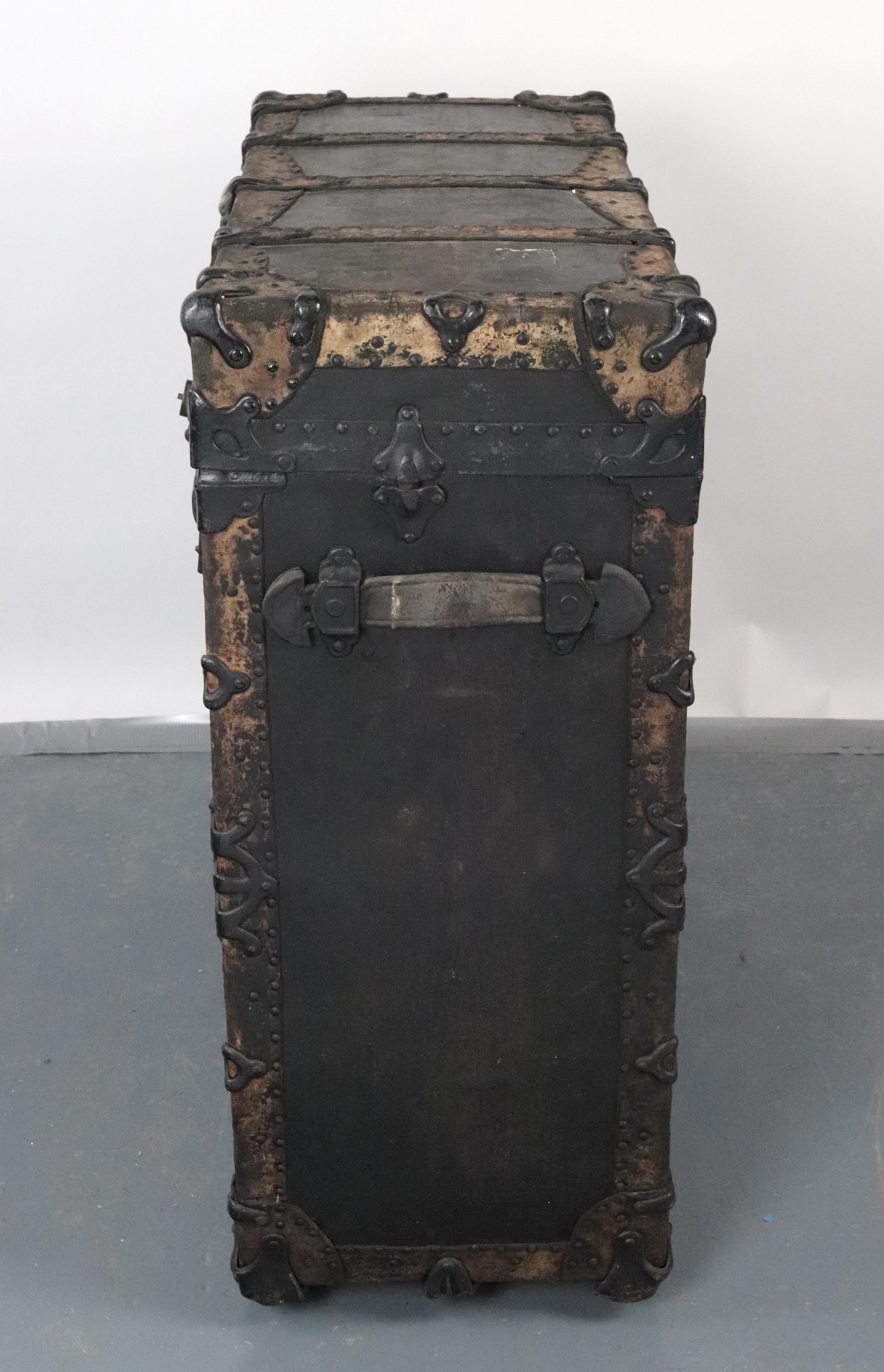 1880 H. A. C. Faber & Son's Co. Baule da viaggio con ruote In condizioni buone in vendita a New York, NY