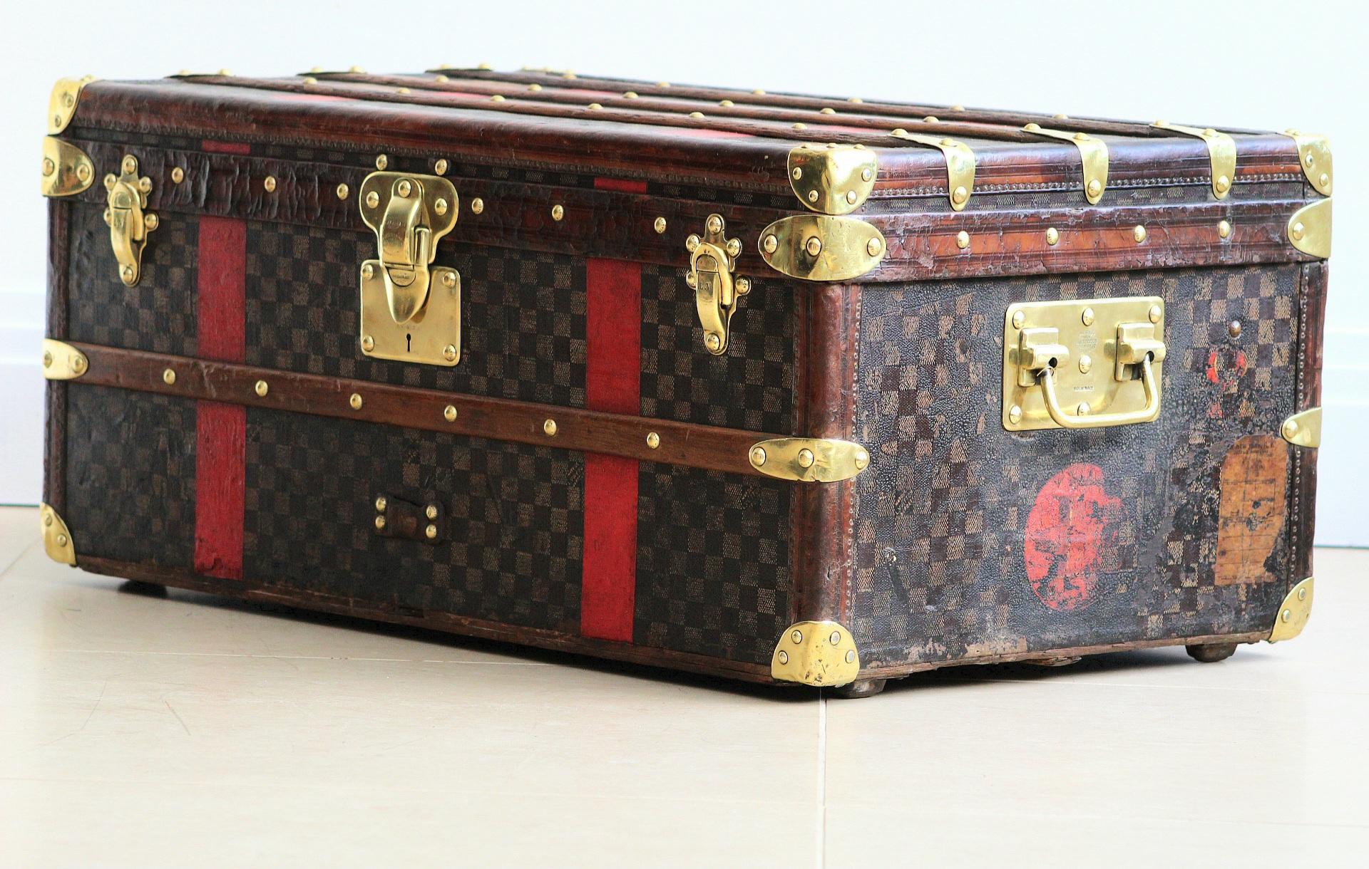 1880s Louis Vuitton Cabin Trunk Finished in Damier Canvas In Good Condition For Sale In London, GB