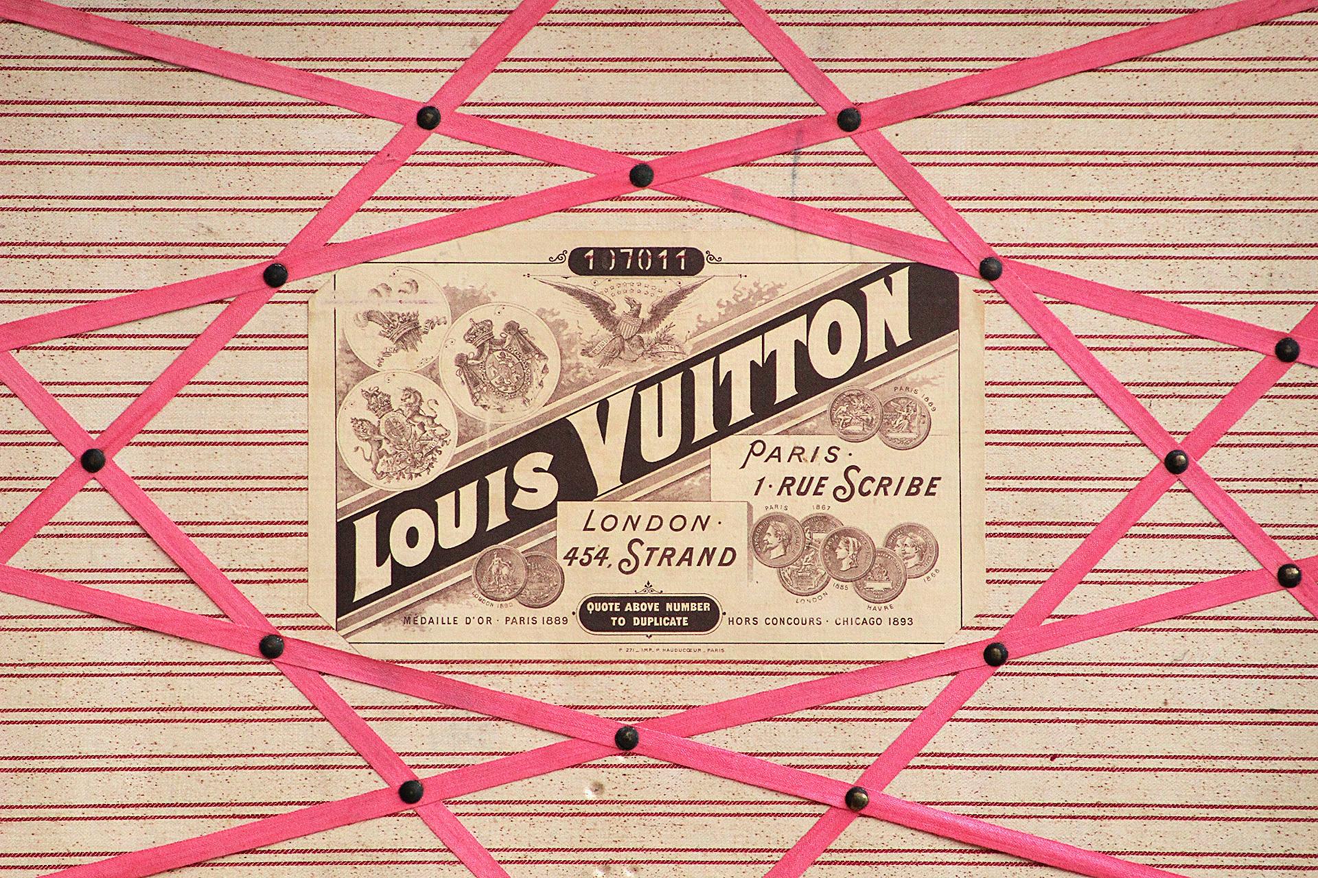 1880s Louis Vuitton Courier Trunk in Damier Canvas For Sale 10