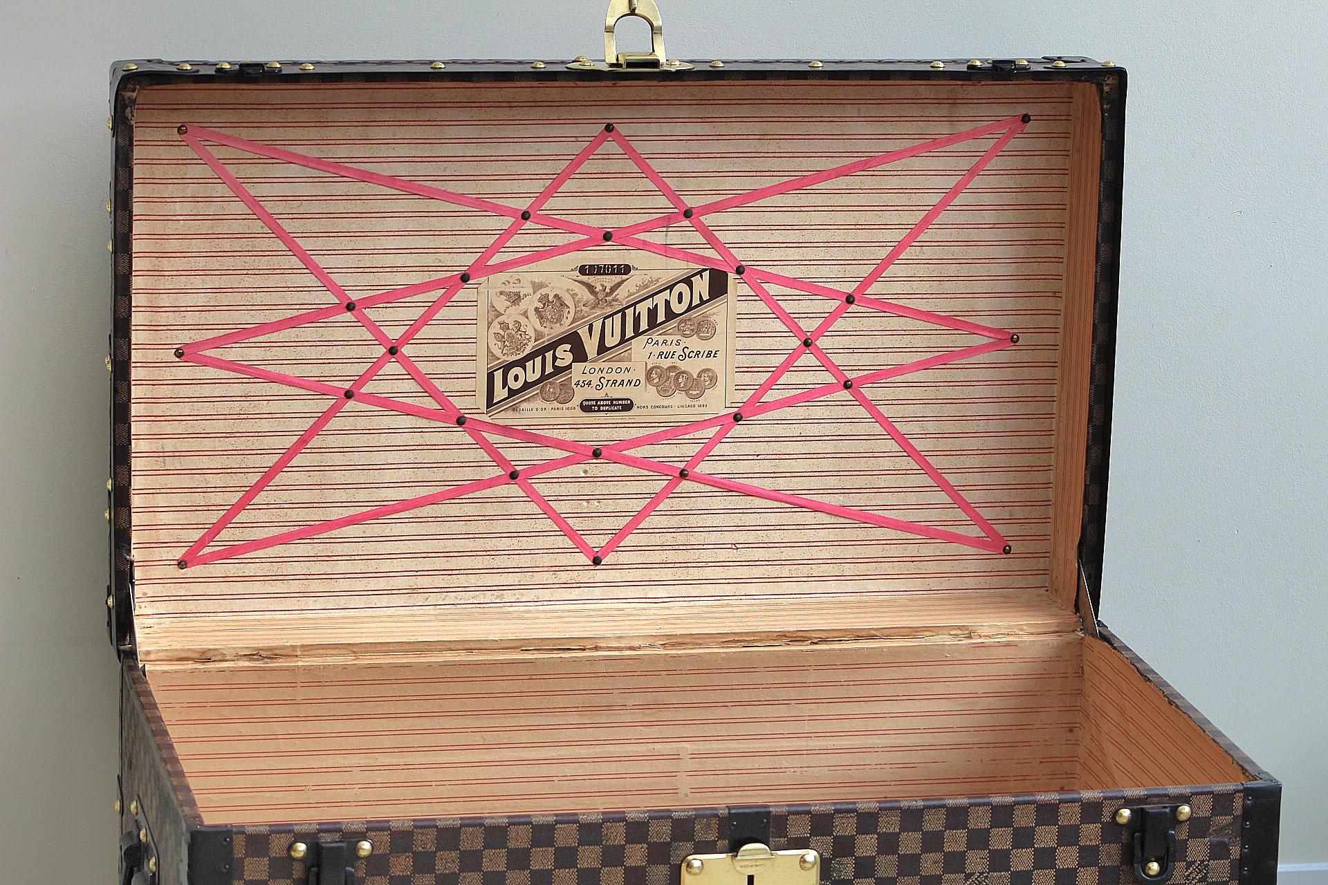 Louis Vuitton Courier-Koffer aus Damier-Leinwand von 1880 im Angebot 11