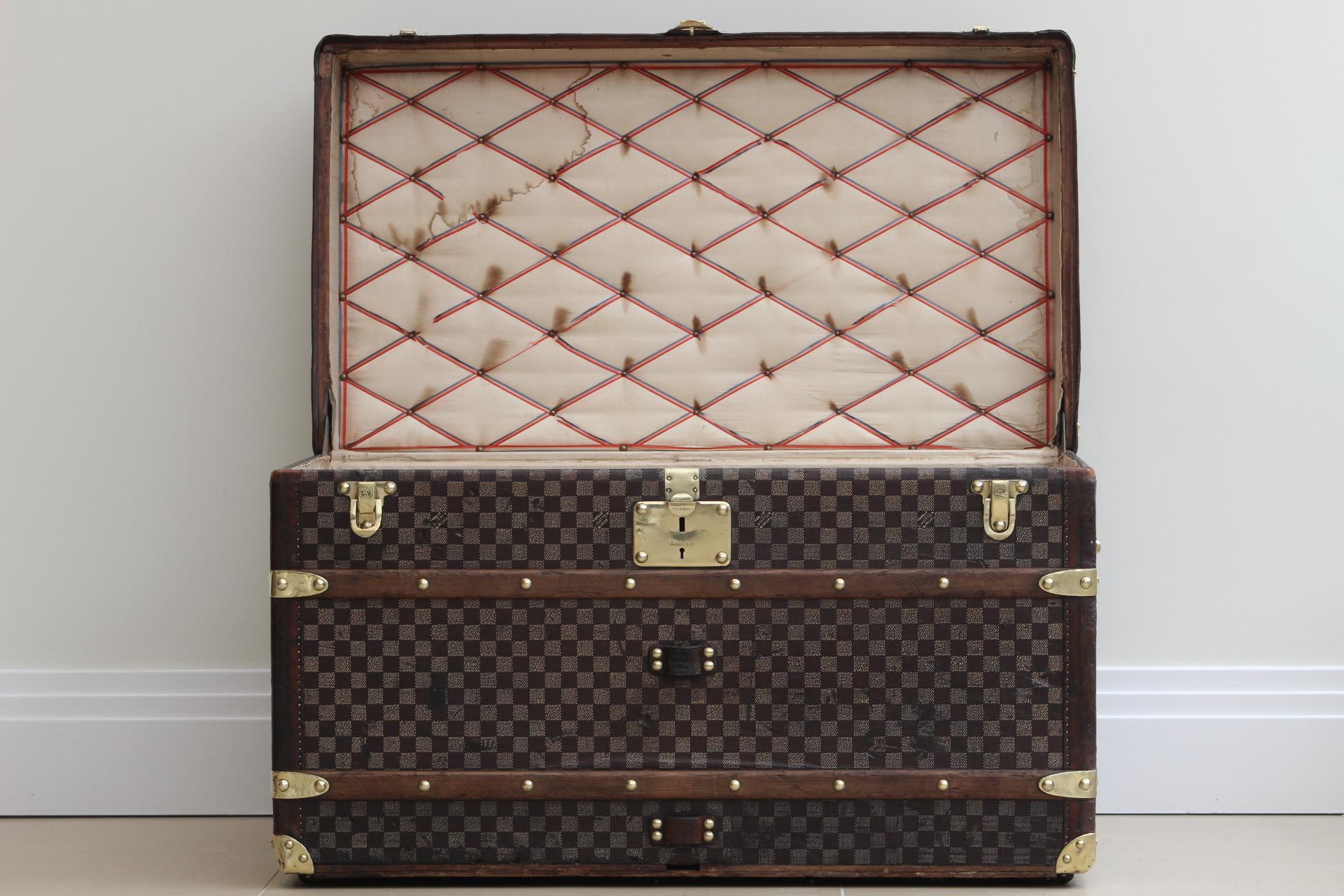 Louis Vuitton Damier Canvas Courier Koffer aus den 1880er Jahren  im Angebot 9
