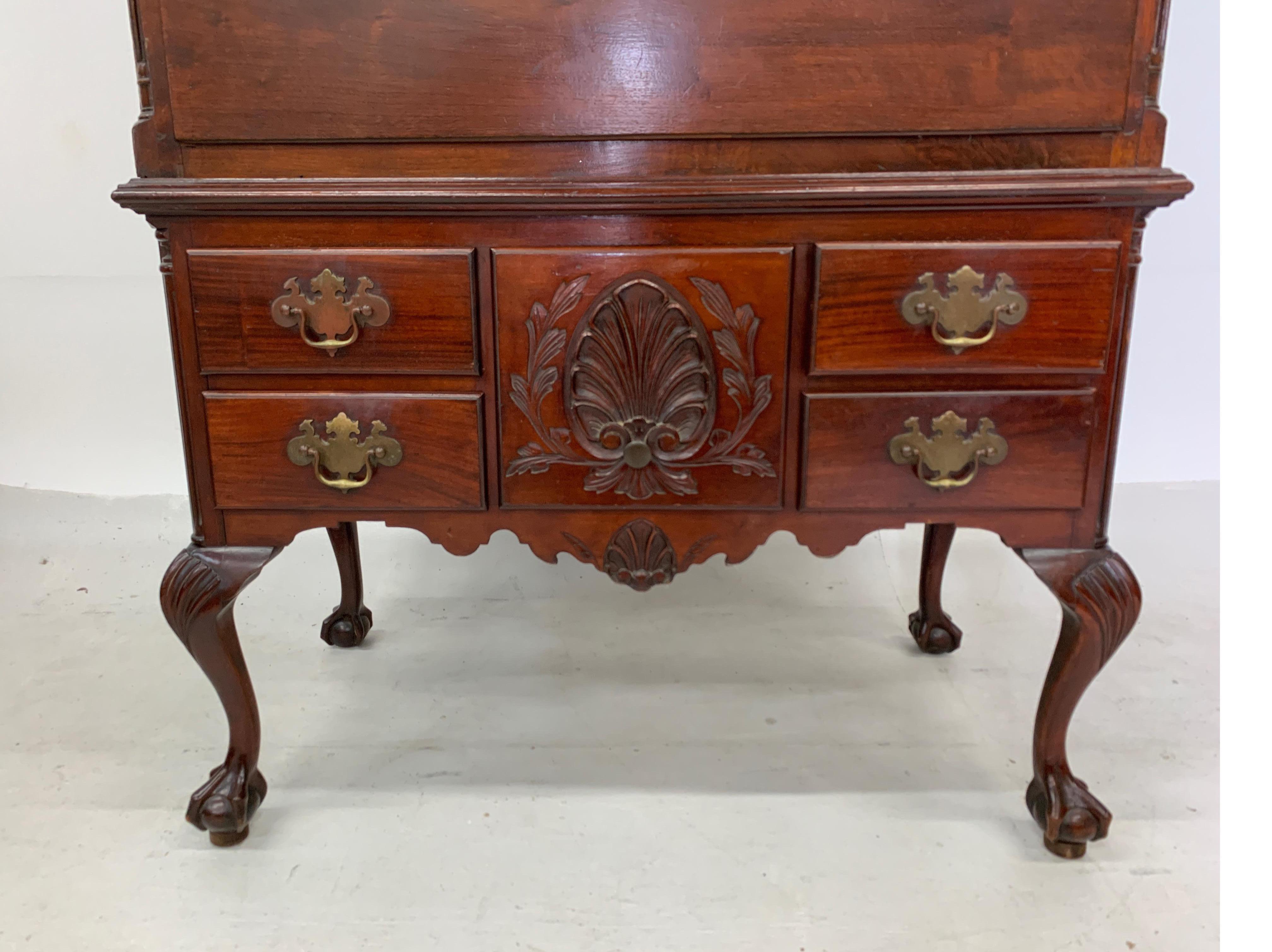 American 1880s Mahogany Chippendale Style Highboy with Flame Finials
