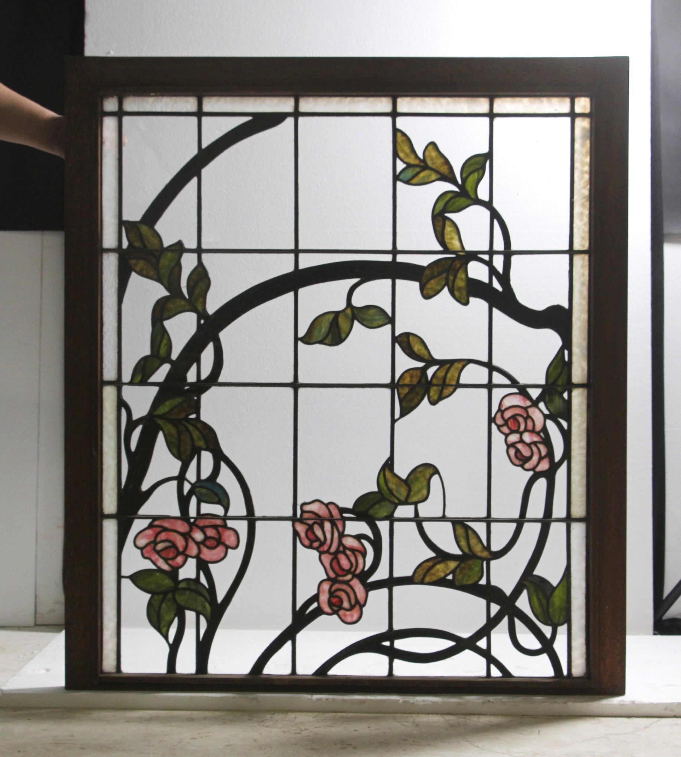 1880s Pair Floral Water Lilies Stained Glass Windows Set from a Kentucky Mansion 3