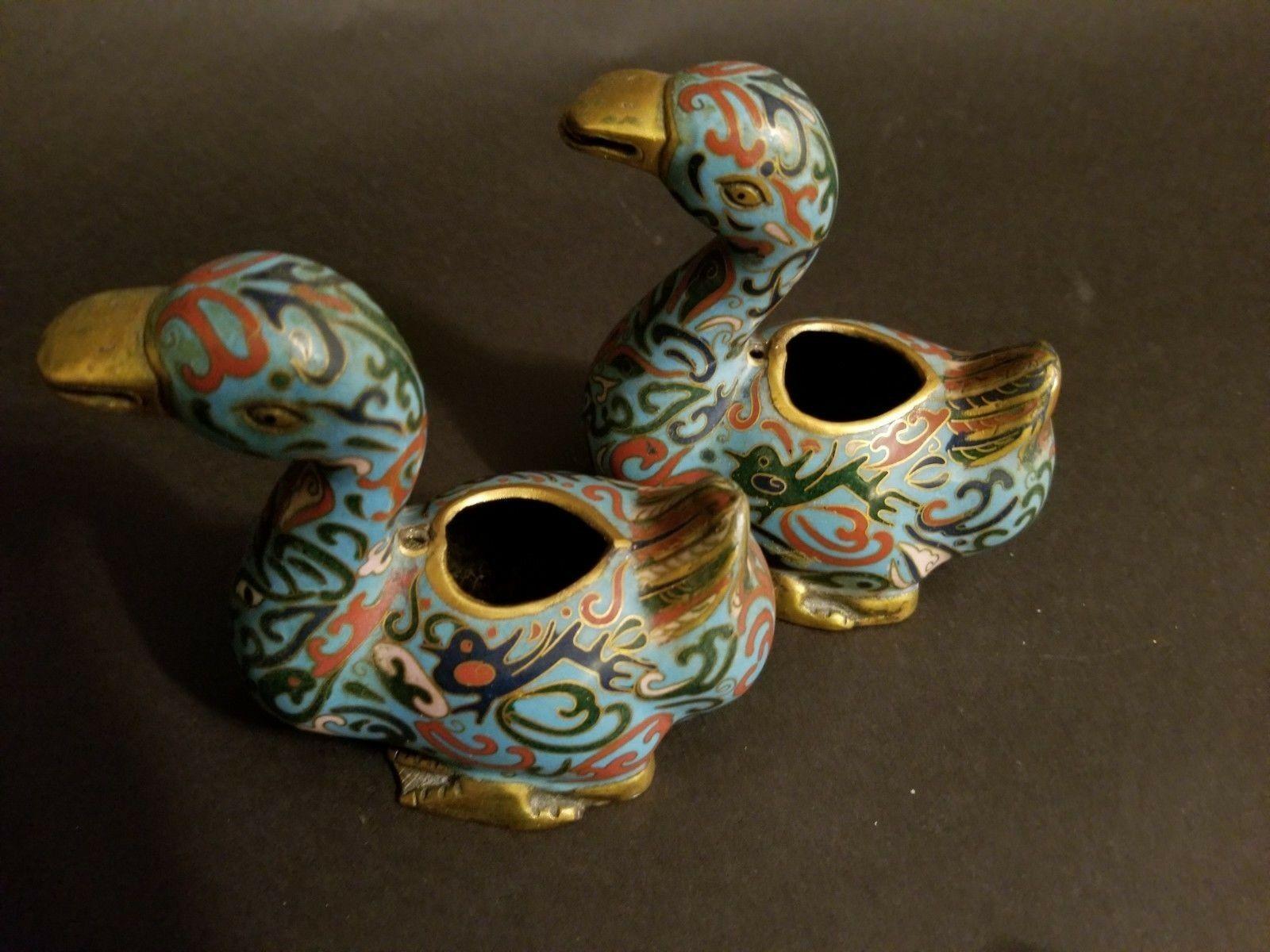 1880's Pair of Chinese Cloisonné Enamel Censer, Ducks on the Fitted Wood Base For Sale 1