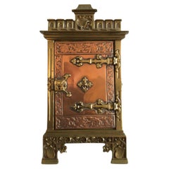 1880s Picture Frame With Hinged Door