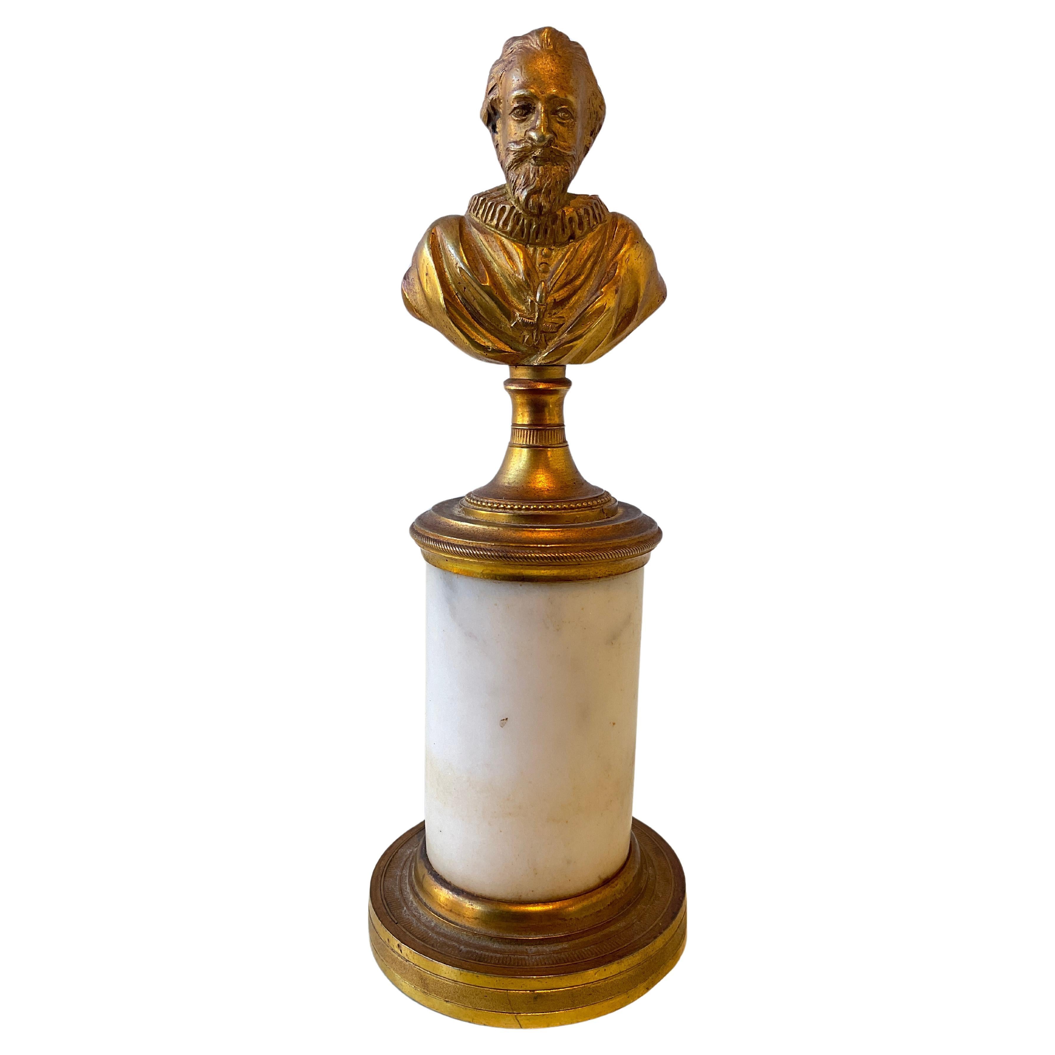 Années 1880 Petit  Buste en bronze Dore de Shakespeare  en vente