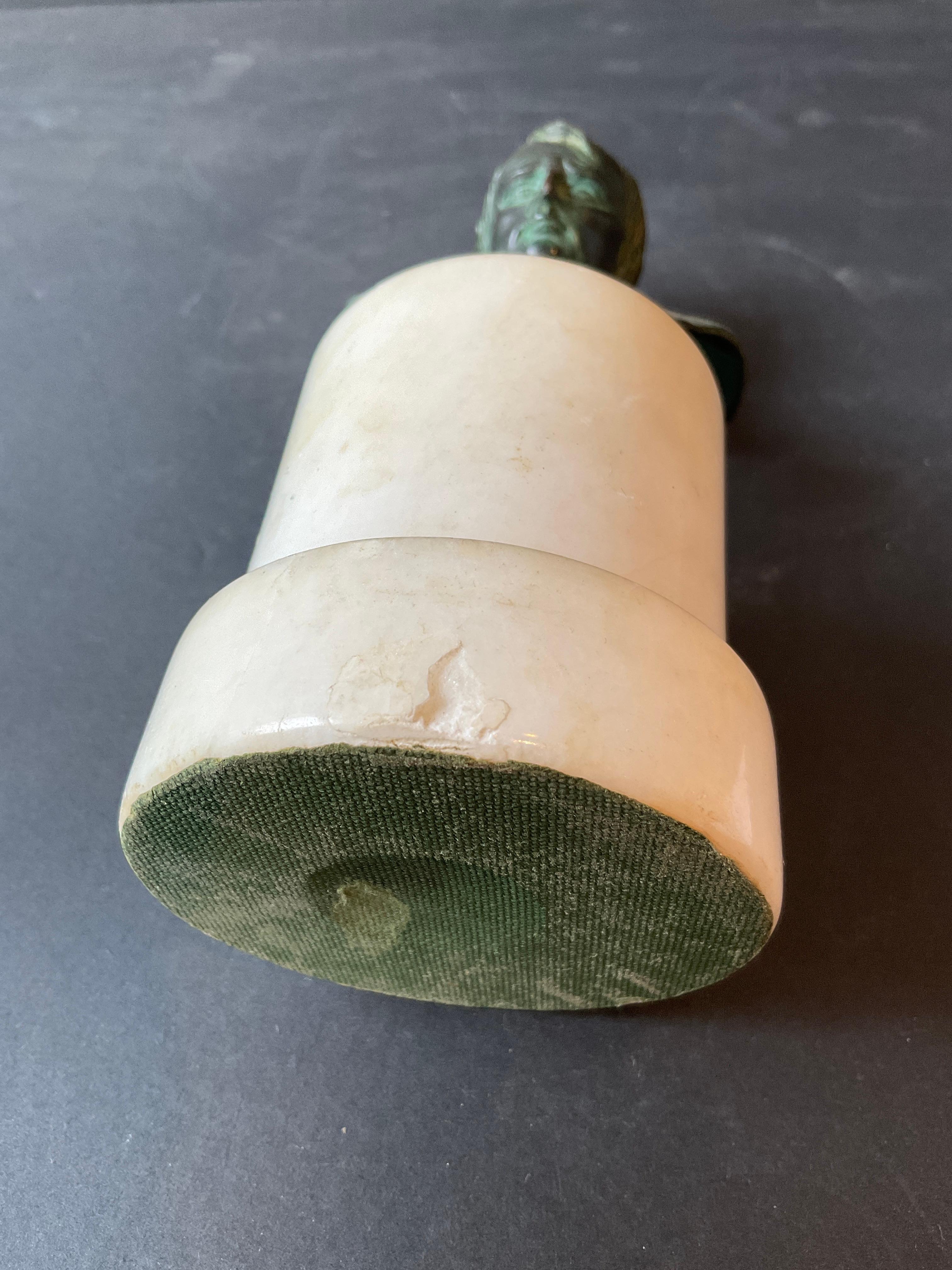 Piccolo busto di bronzo francese di Napoleone del 1880 in vendita 1