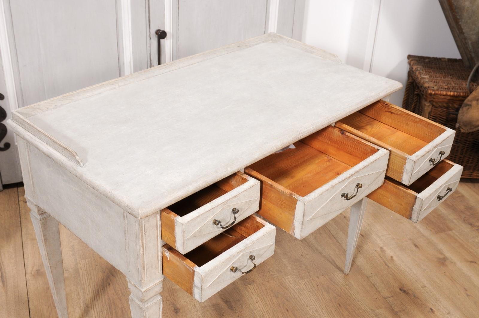 19th Century 1880s Swedish Gustavian Style Painted Desk with Five Drawers and Tapered Legs For Sale