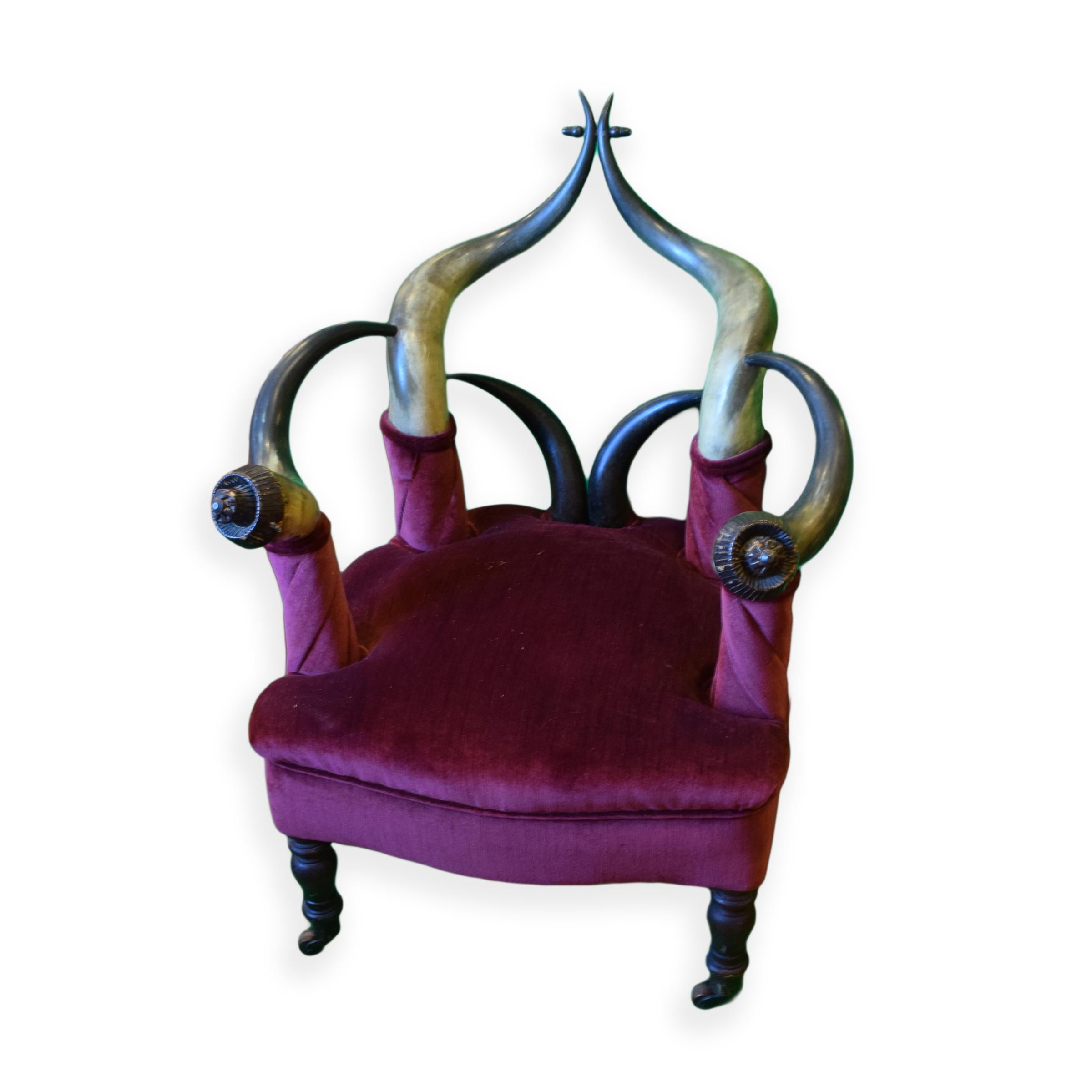 This horn chair came from Texas and was made for the Glantz Ranch between 1880 and 1900. The piece was inherited by Ruth Glantz around 1920 and purchased from her daughter by Fred and Mary Palmer, where it came to their ranch home outside Denver,