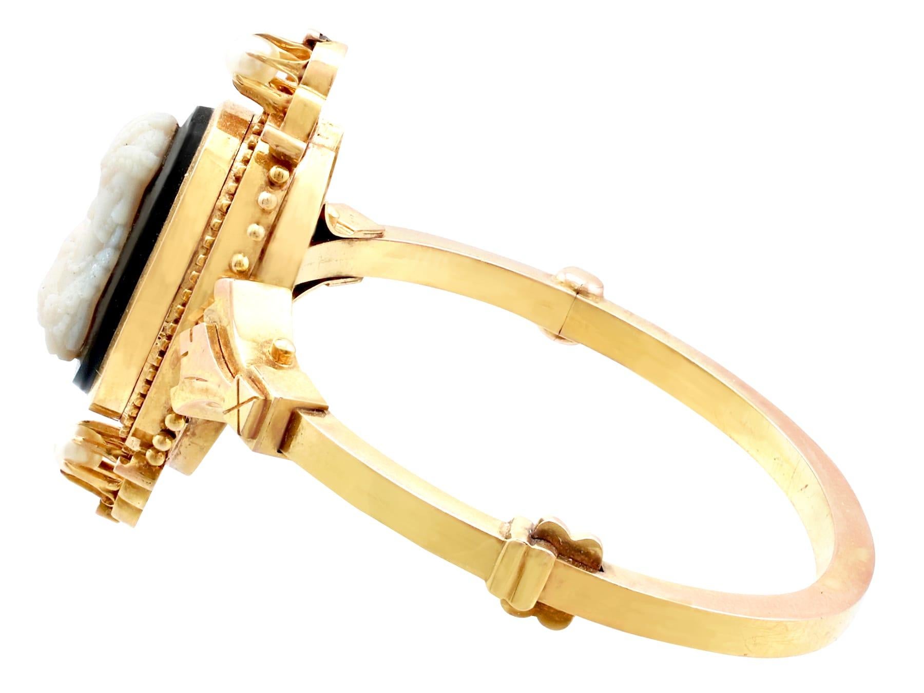 antique gold cameo bracelet