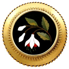 1880s Victorian Hardstone Pietra Dura Yellow Gold Brooch