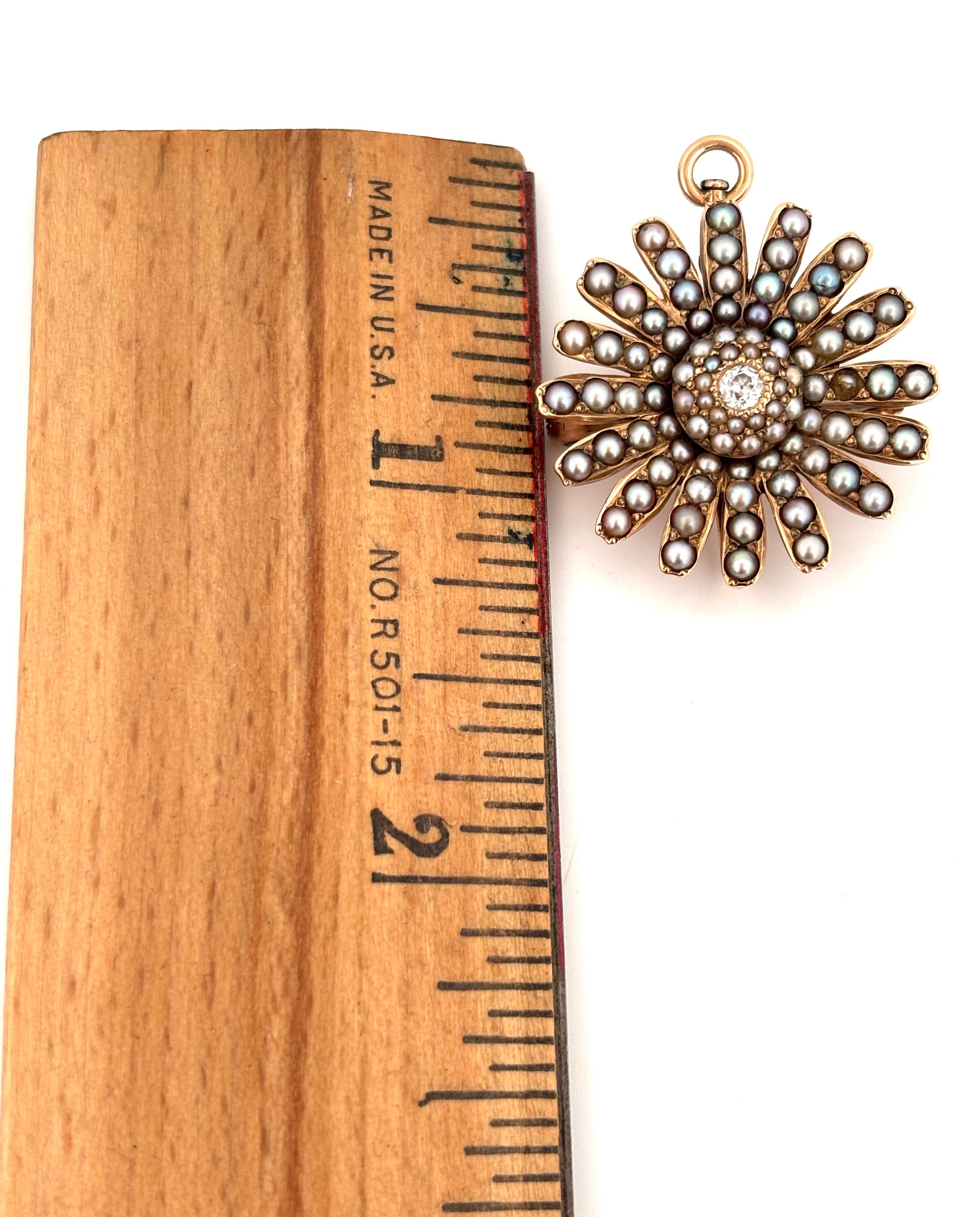 1880's Victorian Seed Pearl & 0.10ctw Old European Mined Diamond Anhänger Brosche (Alteuropäischer Schliff) im Angebot