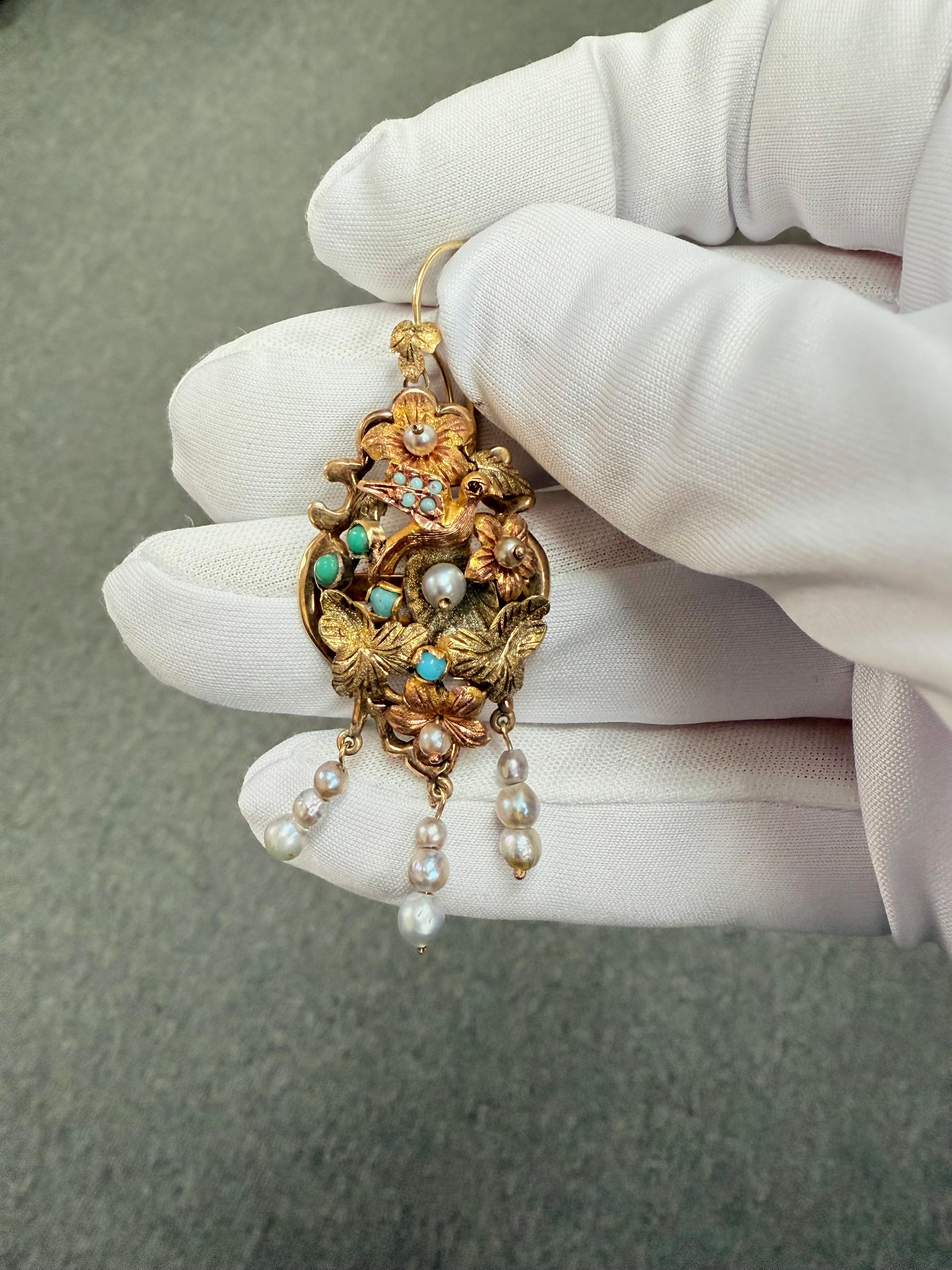 1880s Victorian Tri Color Gold Dangling Earrings For Sale 3