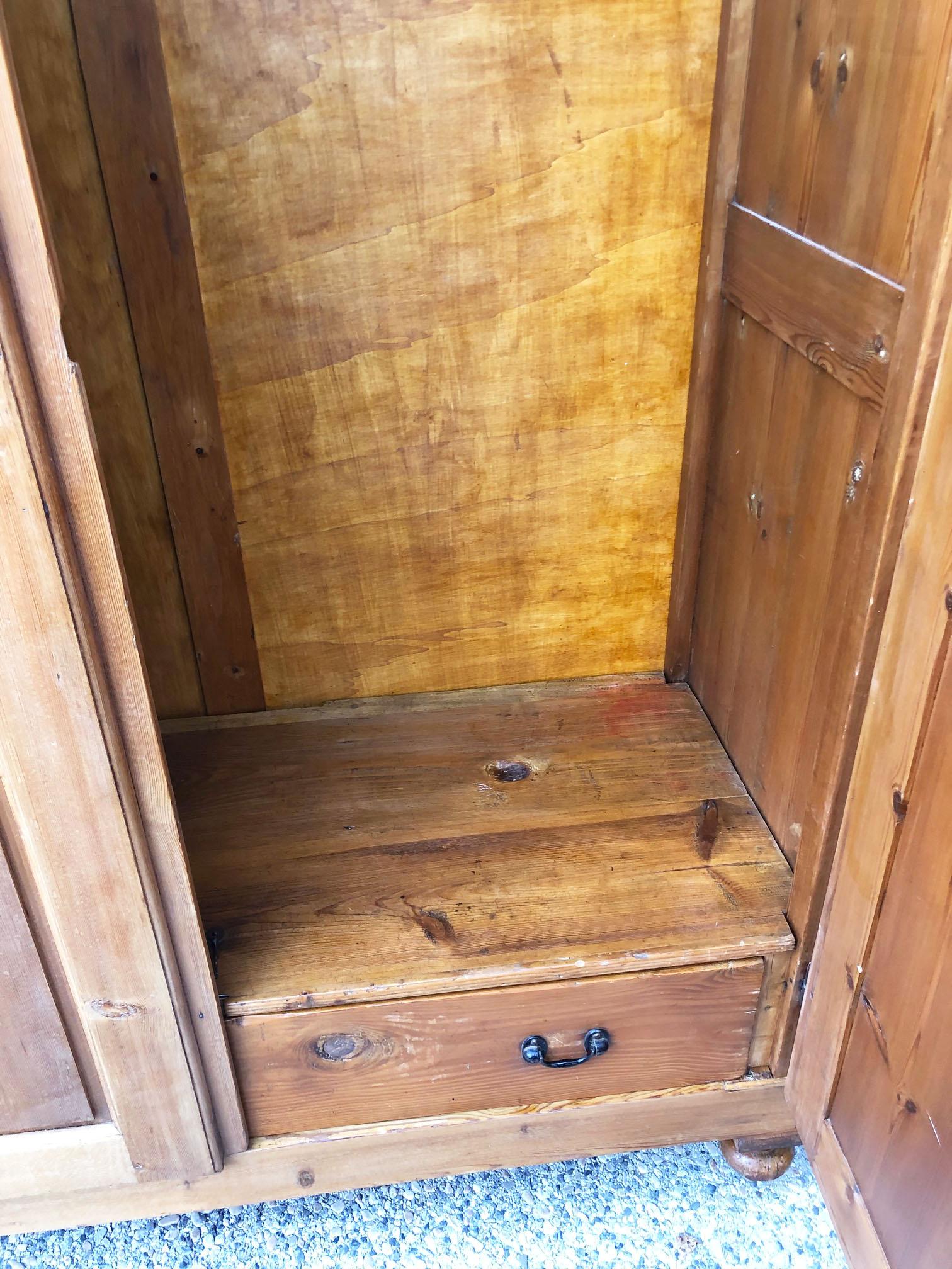Late 19th Century 1880s Wardrobe Tuscan Fir with Two Doors Natural Color One Drawer