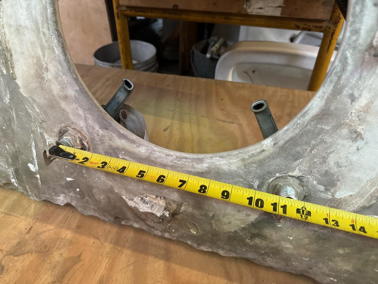 1880s Wide Marble Sink Top with a Circle Bowl Opening 1