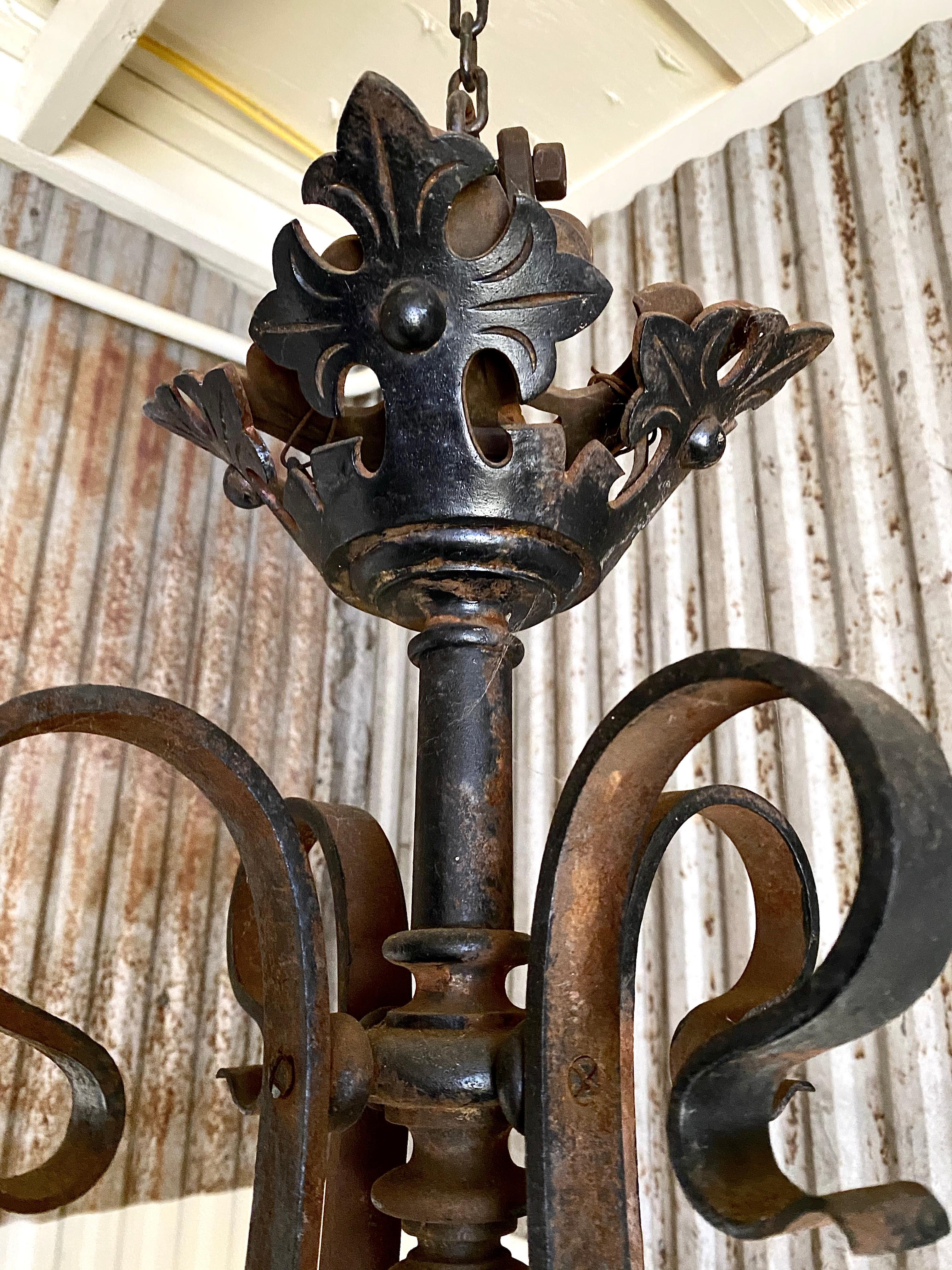 1880s Wrought Iron American Gothic Light For Sale 3