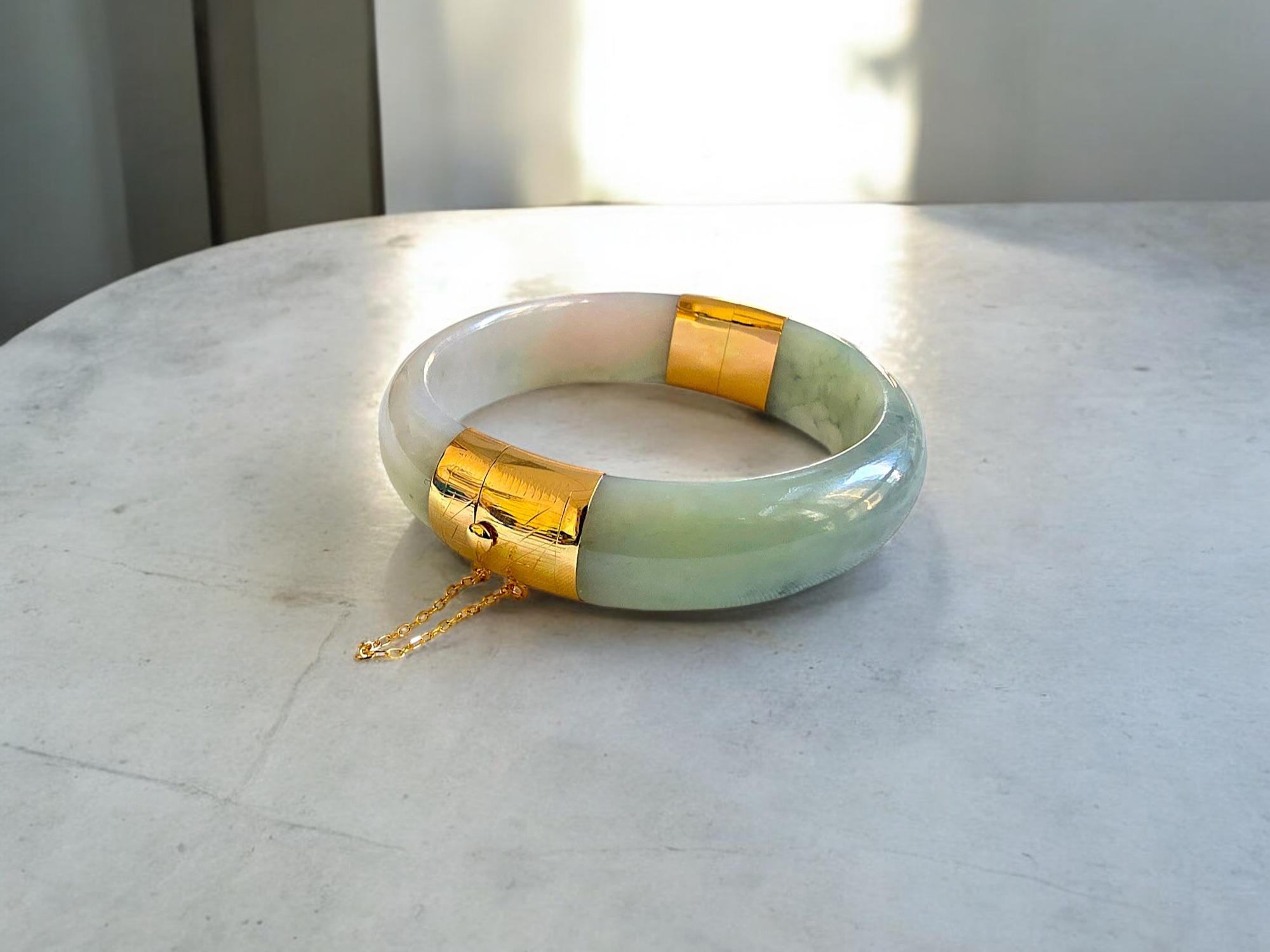 Bracelet jonc Viceroy's Elliptical en A-Jade birman de 1881 (avec or jaune 14 carats) Neuf - En vente à Kowloon, HK