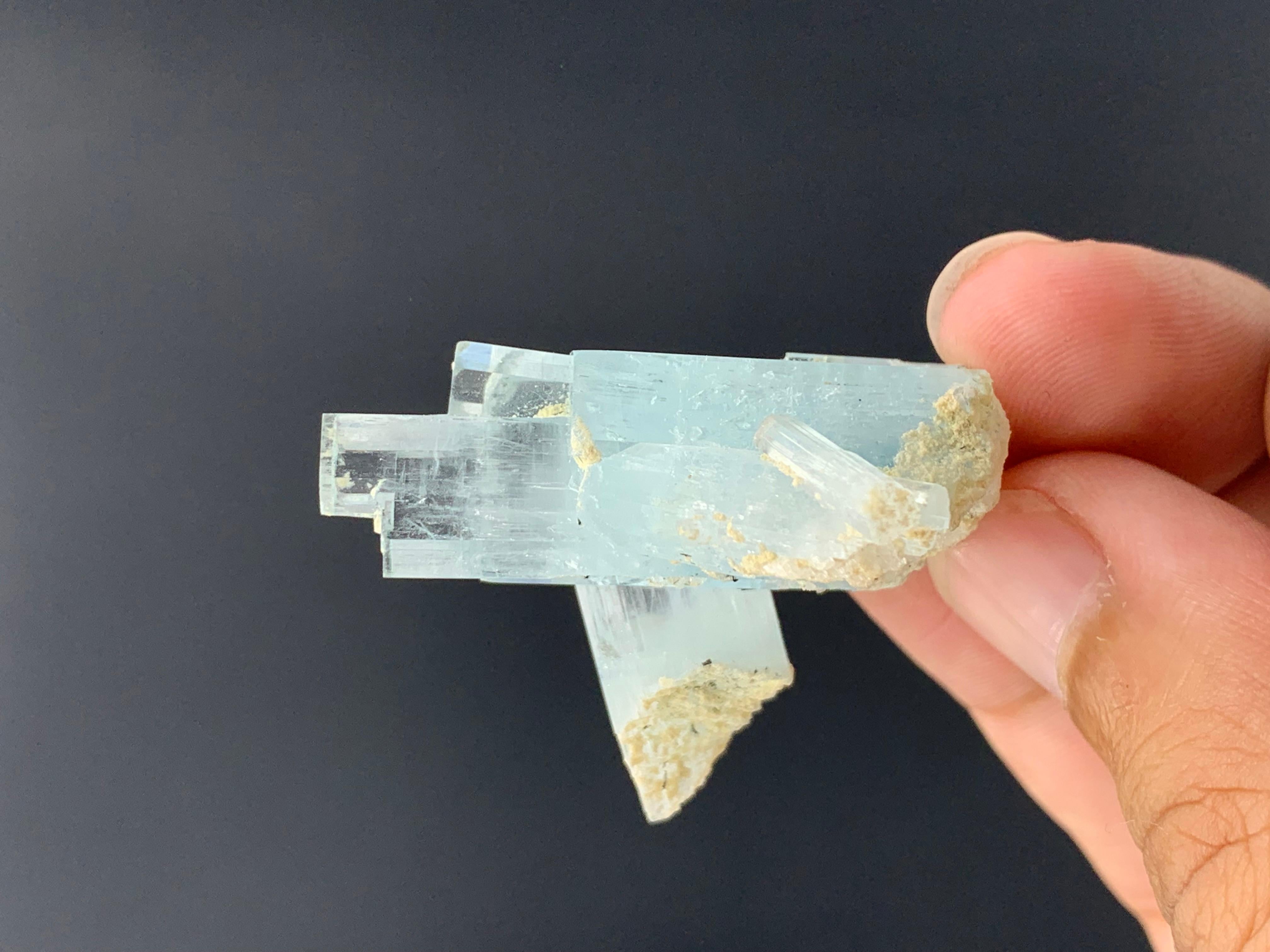 18,82 grammi di cristalli di acquamarina Eleg dalla valle di Skardu, Pakistan In condizioni buone in vendita a Peshawar, PK