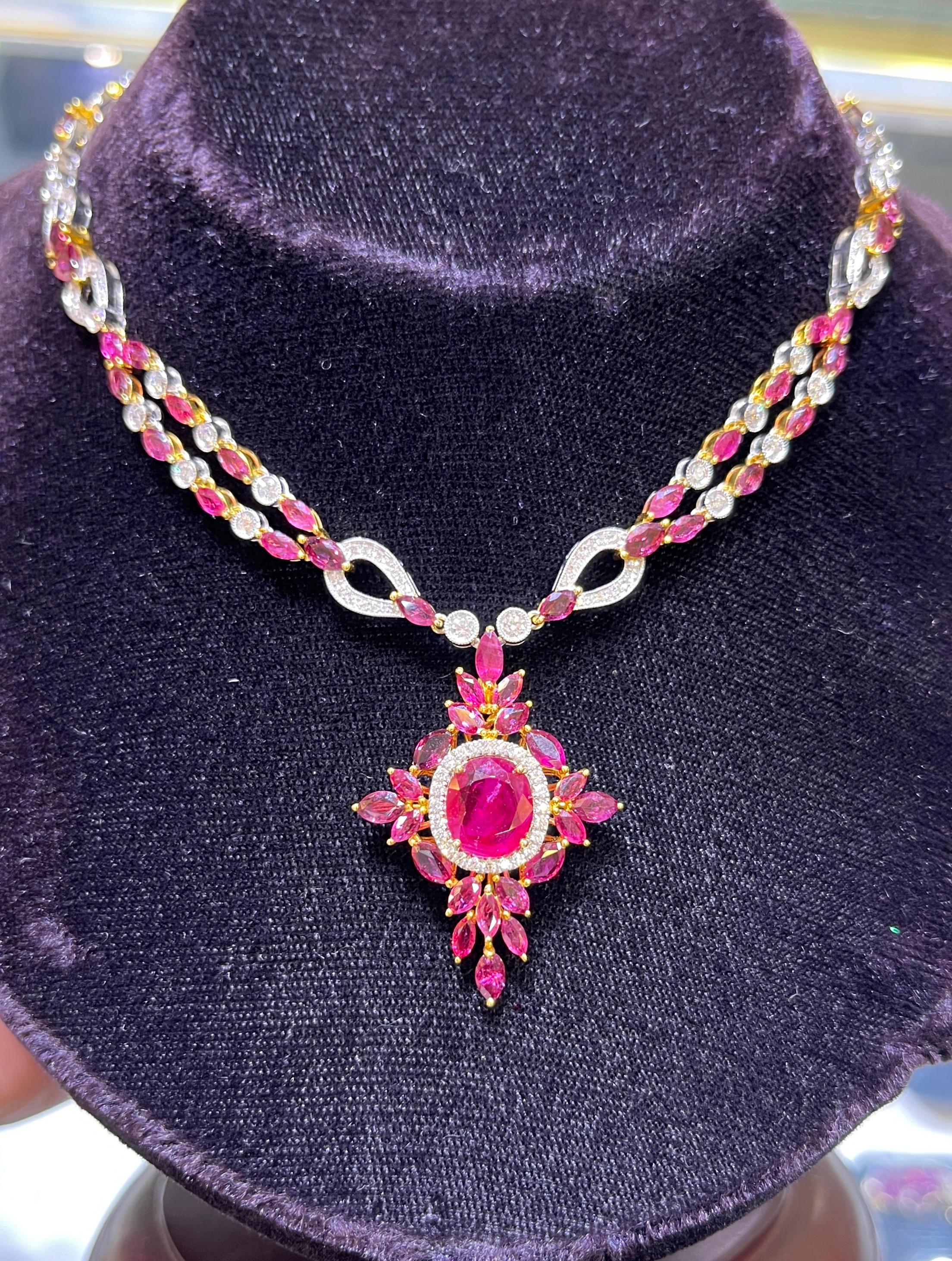18.83 Carat Natural Ruby and Diamond Mixed Cut Cross Necklace in 18k Solid Gold In New Condition For Sale In Miami, FL