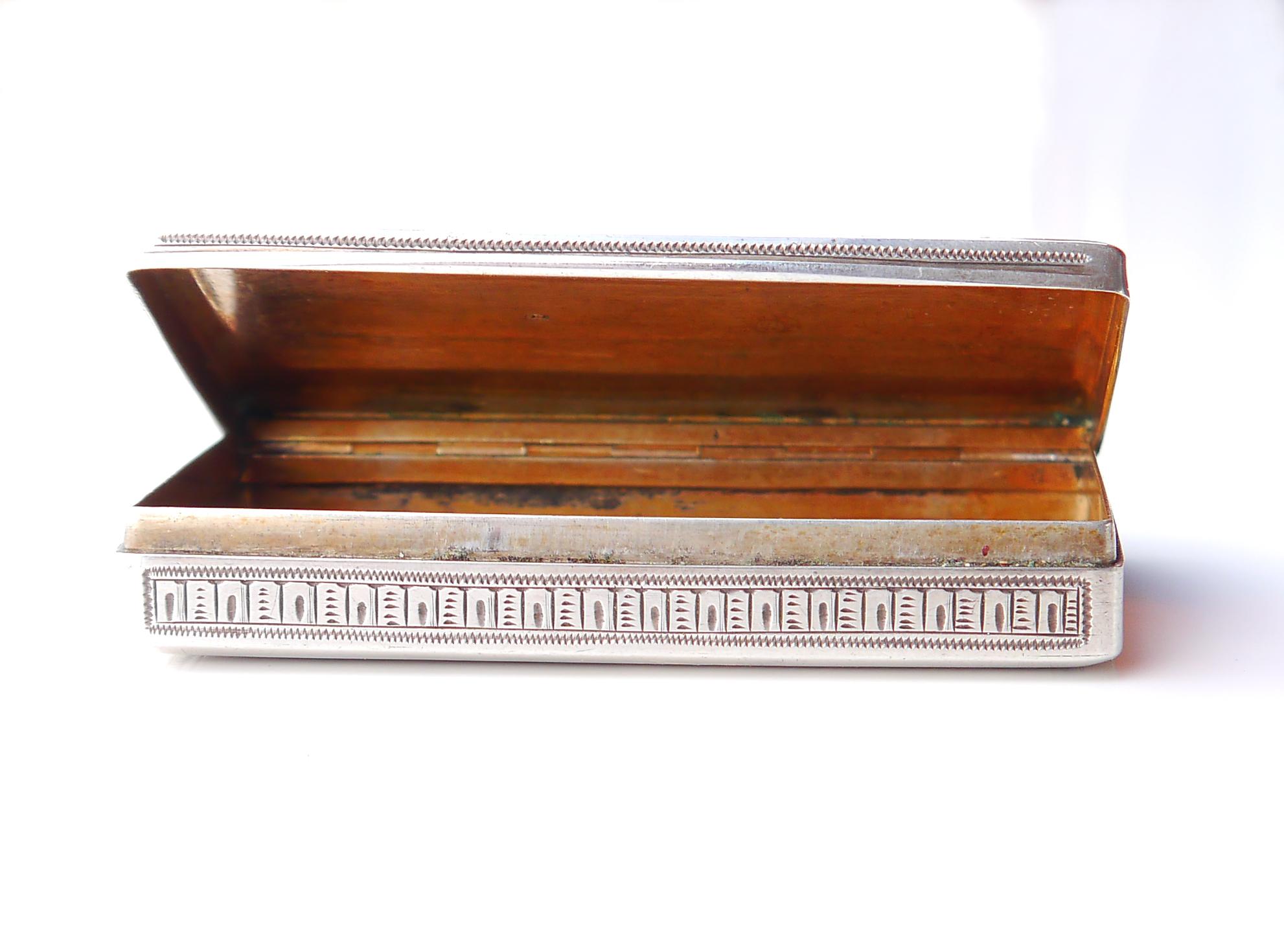 1884 Antiguo estuche de rapé austriaco húngaro de plata maciza 813 / 50gr. en venta 3