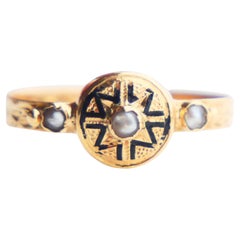 1884 Ring natural Seed Pearls Enamel solid 18K Gold Ø US6 / 1.1 gr