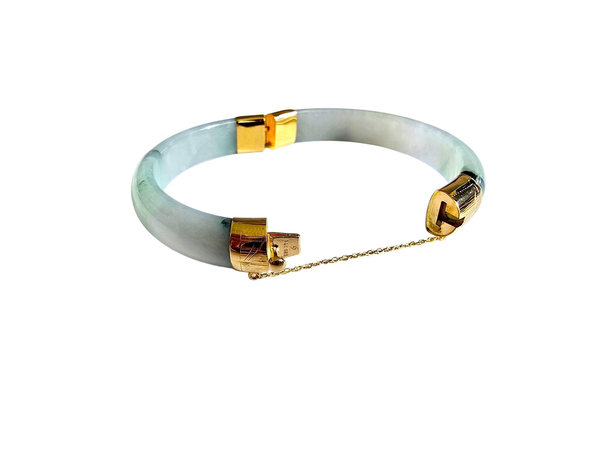 1884 Viceroy's Elliptical Burmese A-Jade Bangle Bracelet (with 14K Yellow Gold) For Sale 15