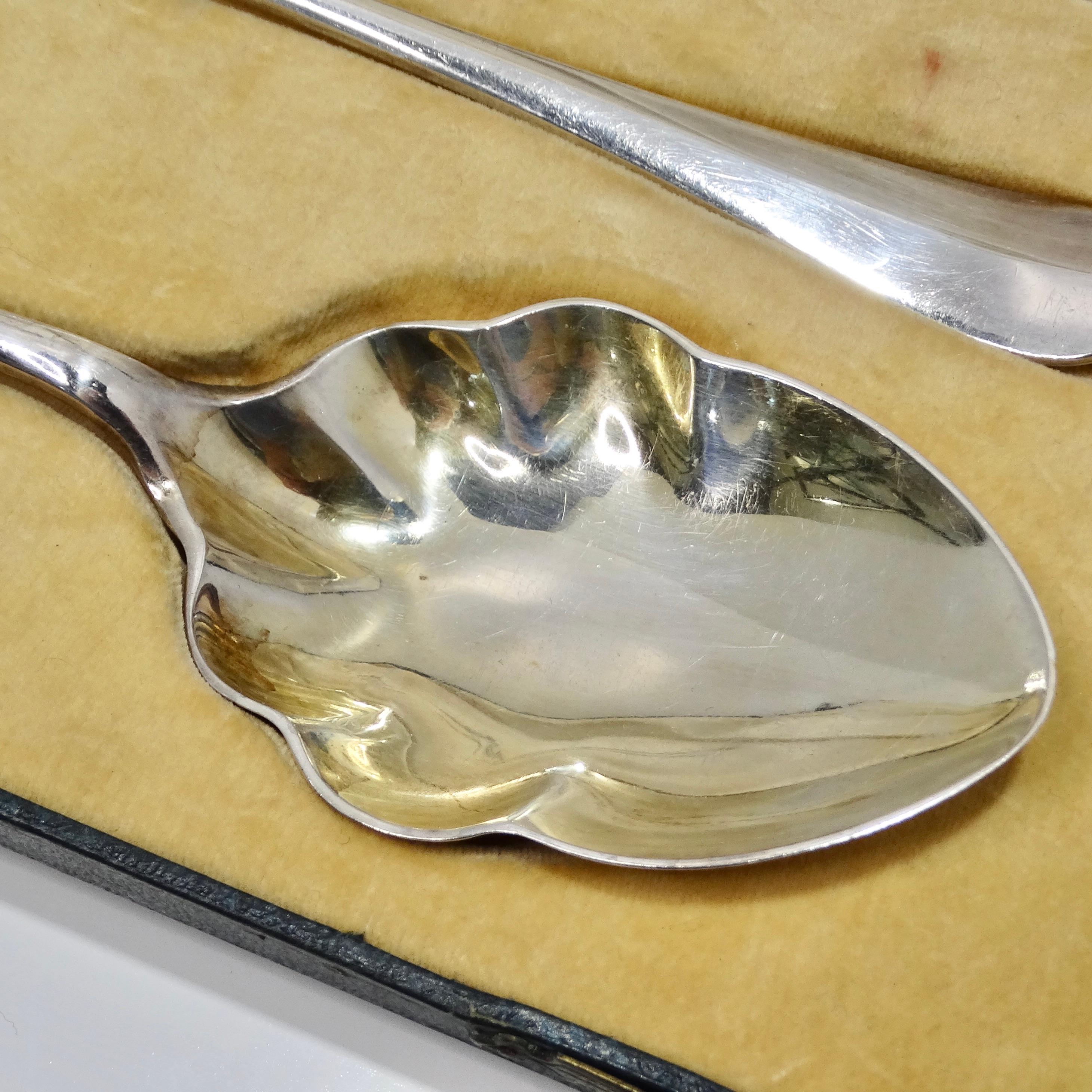 1885 Antique Walter & Hall Victorian Plate Berry Spoons In Good Condition For Sale In Scottsdale, AZ