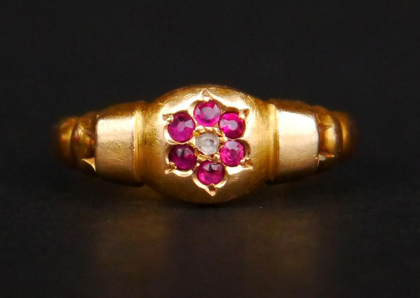 1886 Antique British Ring Ruby  Diamonds solid 18K Gold Ø US 5.75 /2.7gr For Sale 5