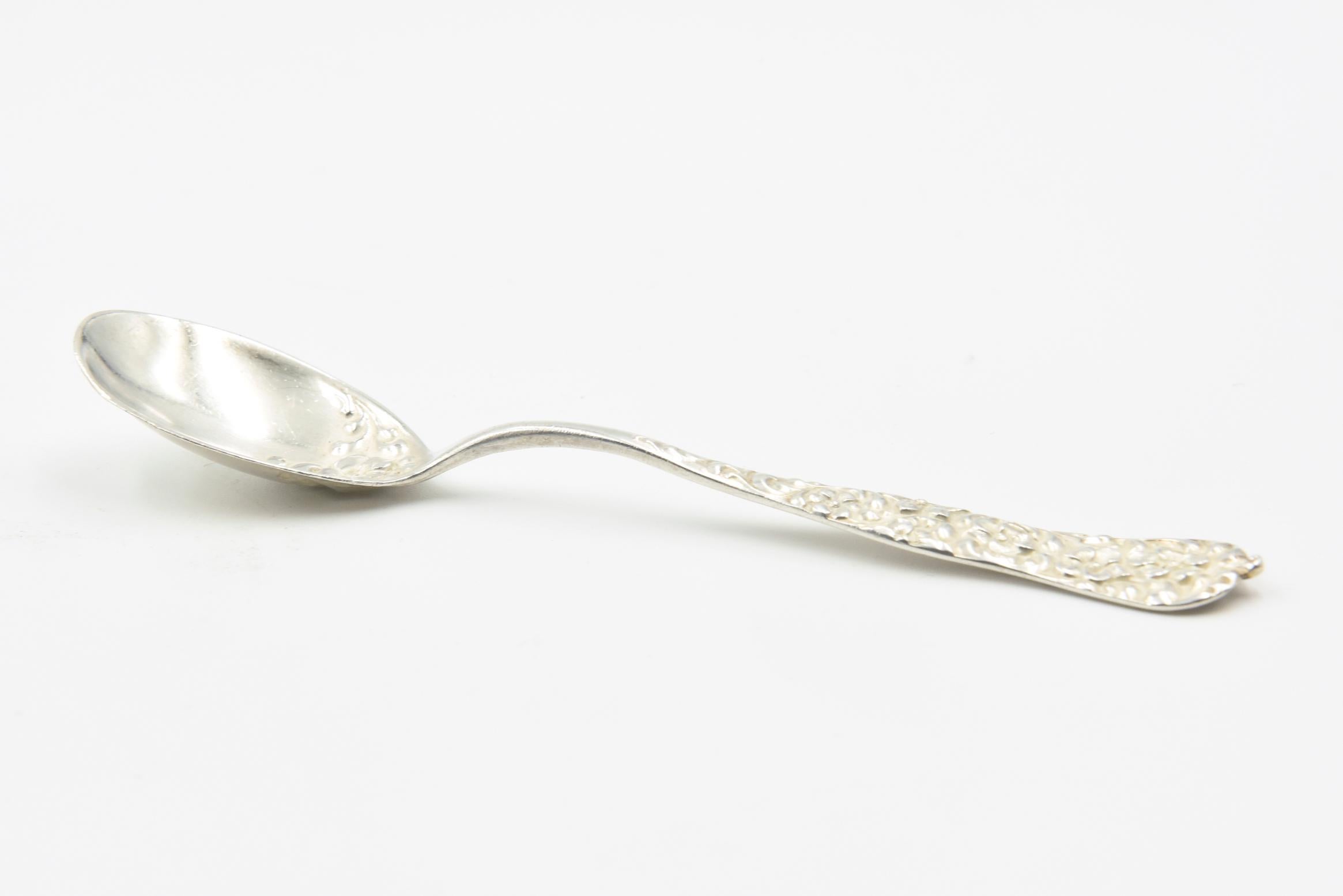 1888 Cucharas Demitasse rococó de plata Crowell Bailey Banks & Biddle, Lote de 11 Plata esterlina en venta