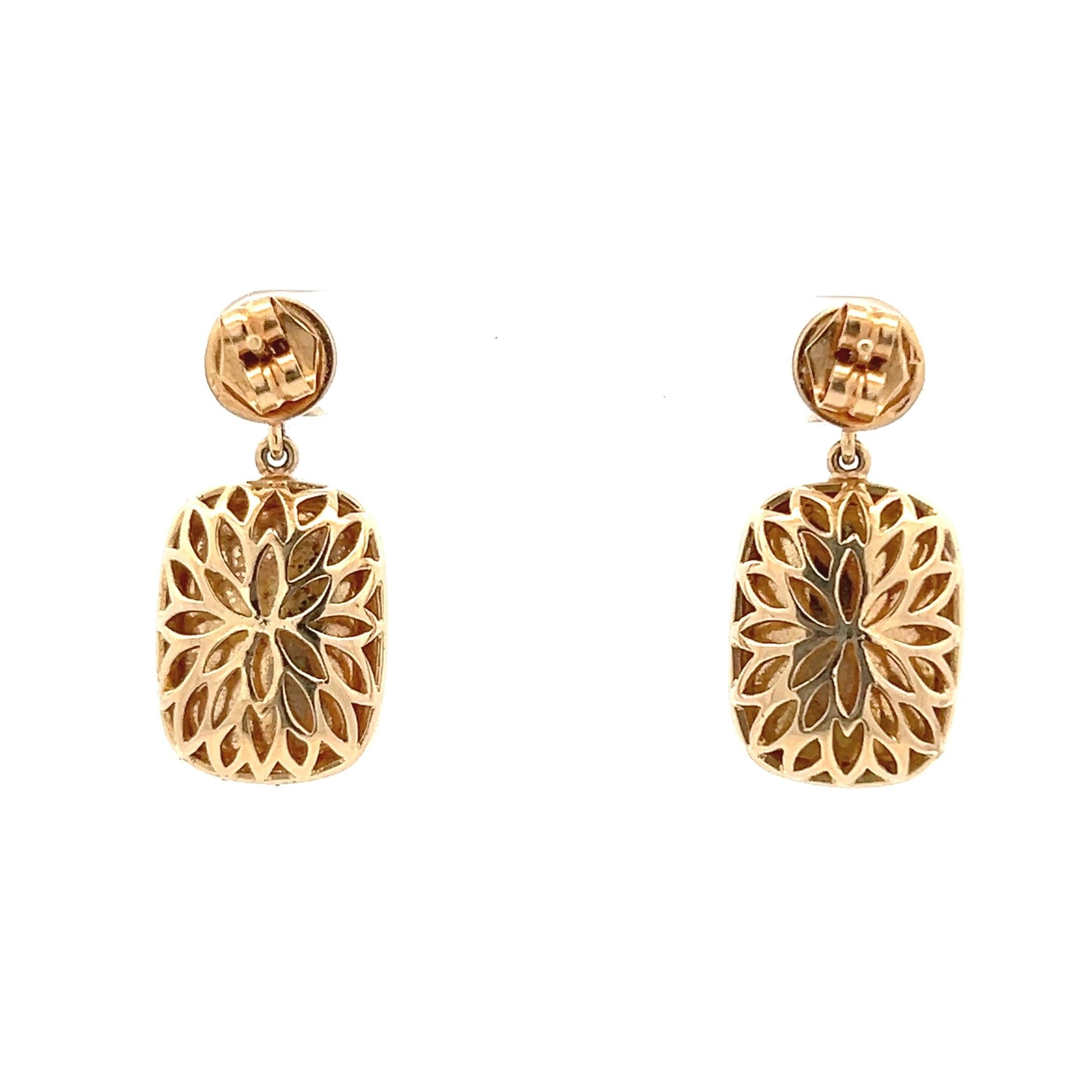 18.88 tcw Cabochon Emeraude & Diamant Boucles d'oreilles pendantes en or jaune 18k en vente 4