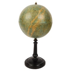 Antico globo celeste del 1889 firmato Gussoni & Dotti Milano Sfera di cartapesta