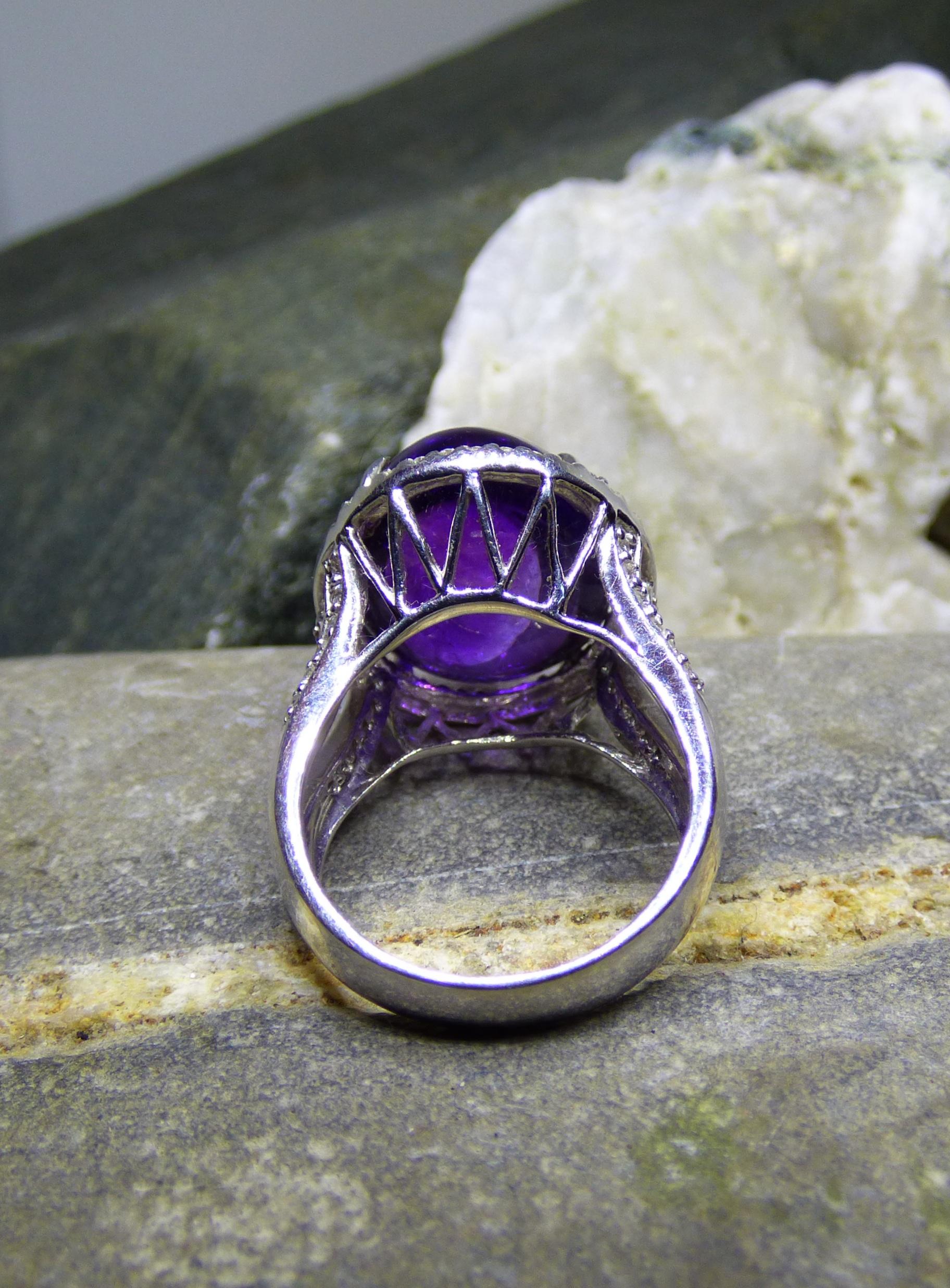 Contemporary 18.8ct Oval Cabochon Amethyst and Diamond Cluster Ring For Sale