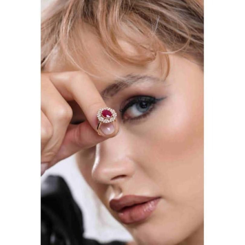 Moderne Bague à grappes de diamants de 1,88 ct de rubis en vente