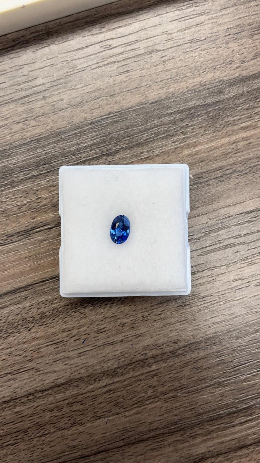 Oval Blue Sapphire weighing 1.58 carats
Measuring (7.2x6.6) mm
Blue
Gemstone is a nice and lively blue sapphire